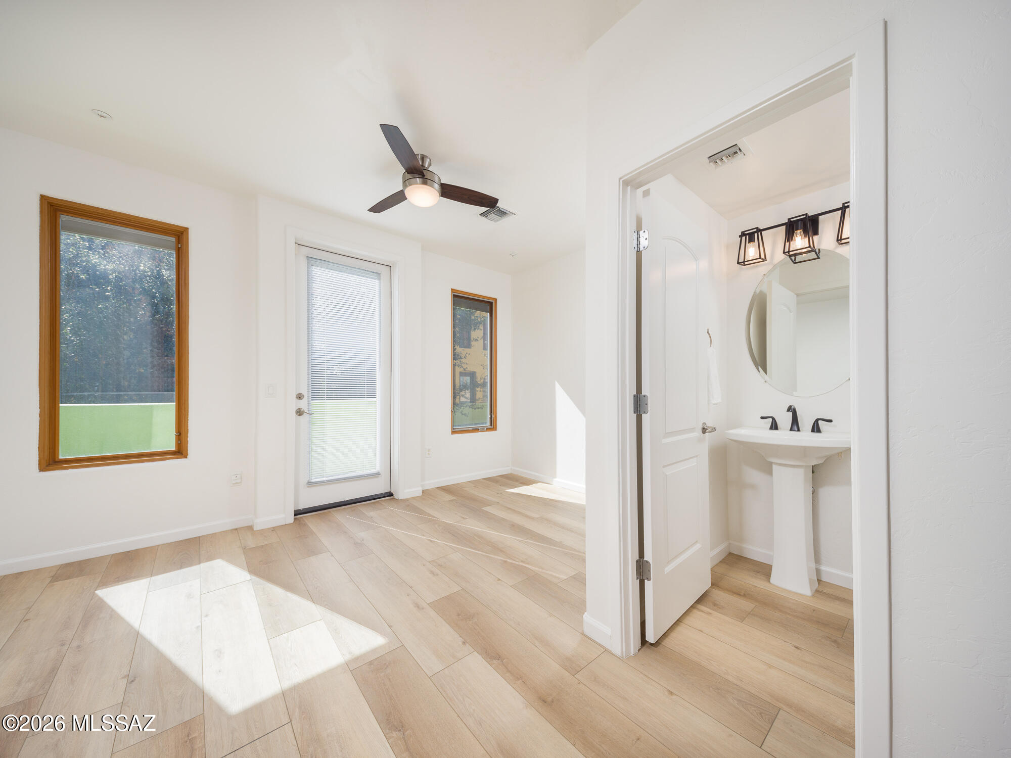 River Walk (1-140) - Residential