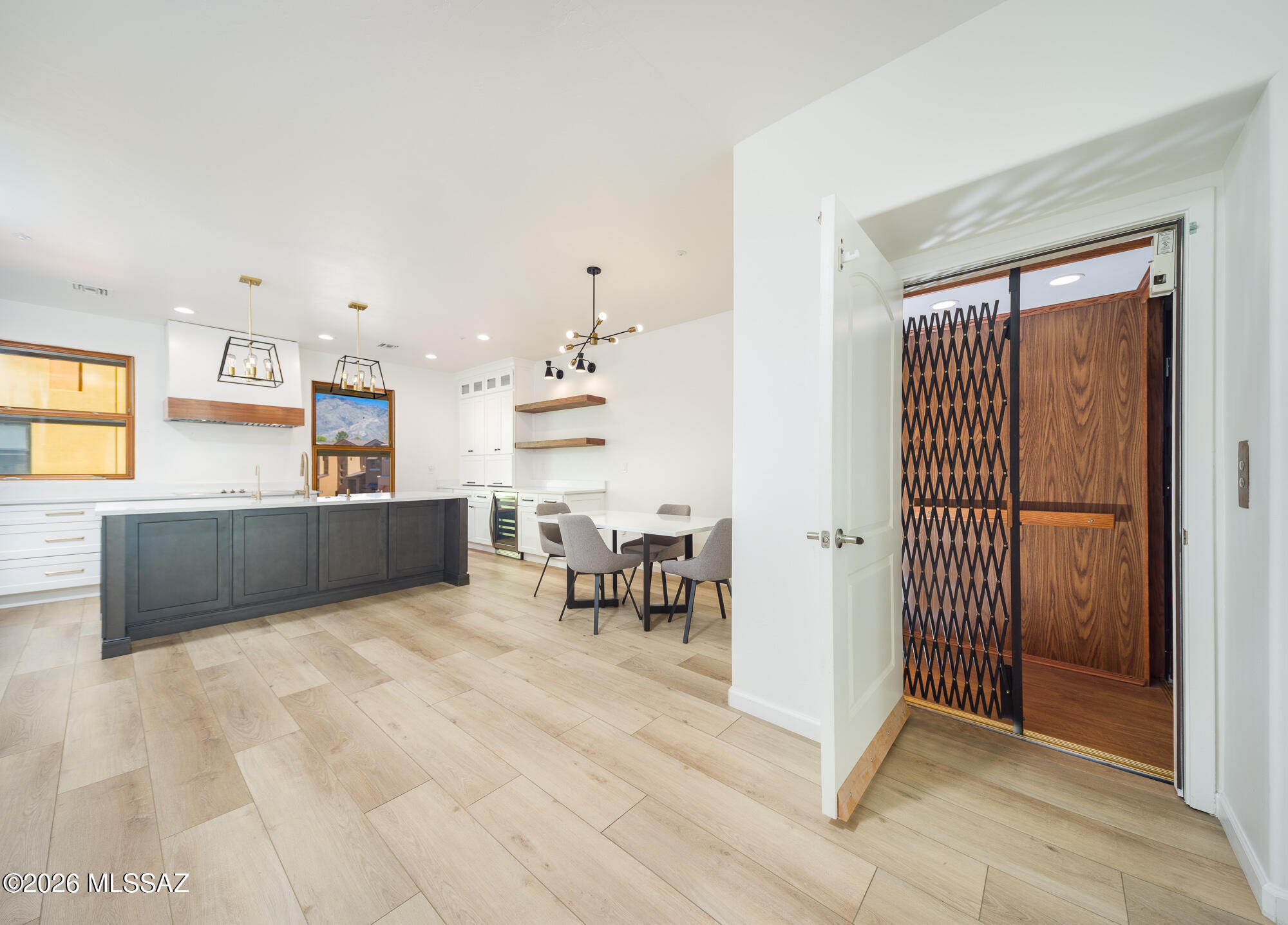 River Walk (1-140) - Residential