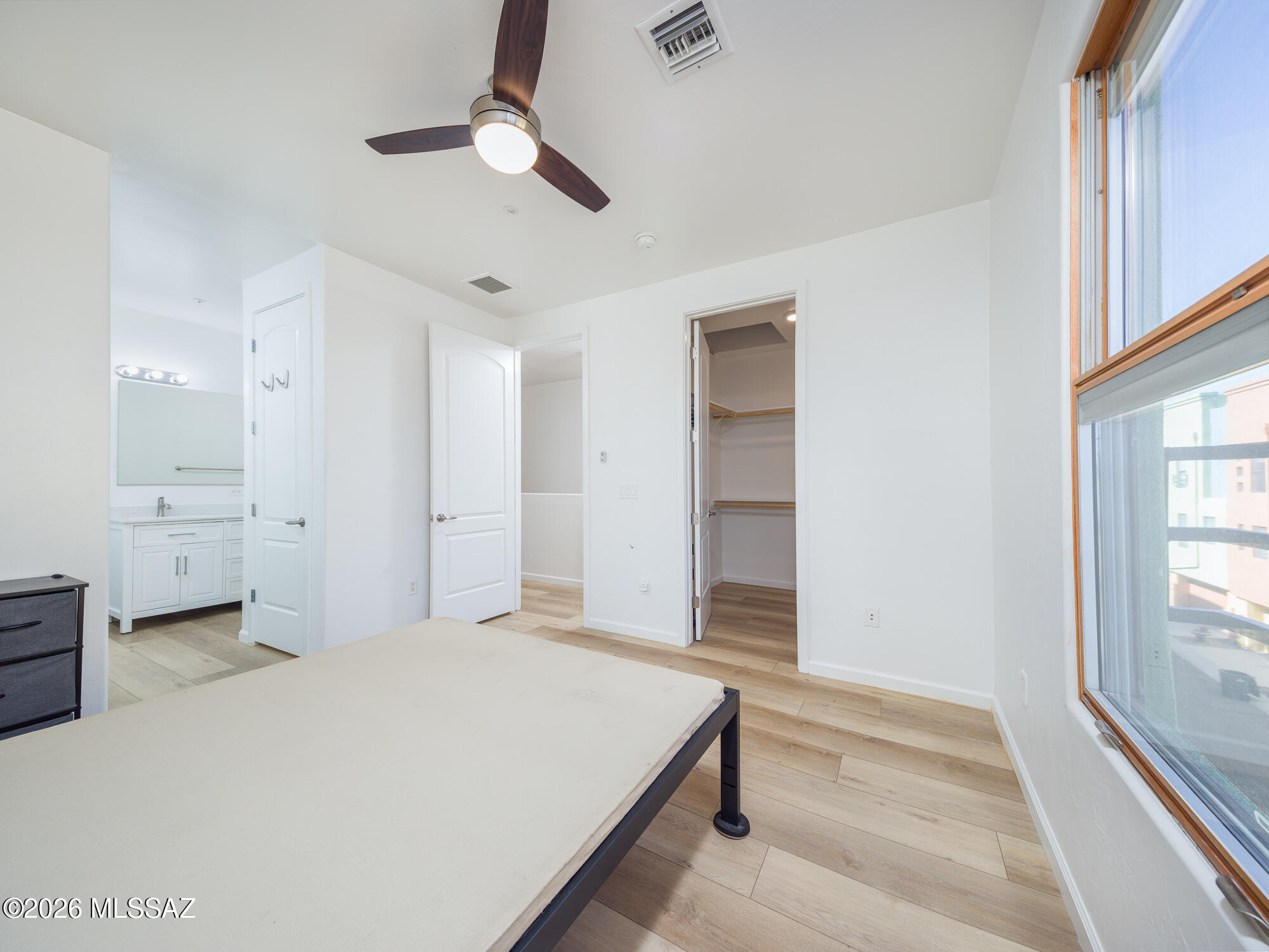 River Walk (1-140) - Residential