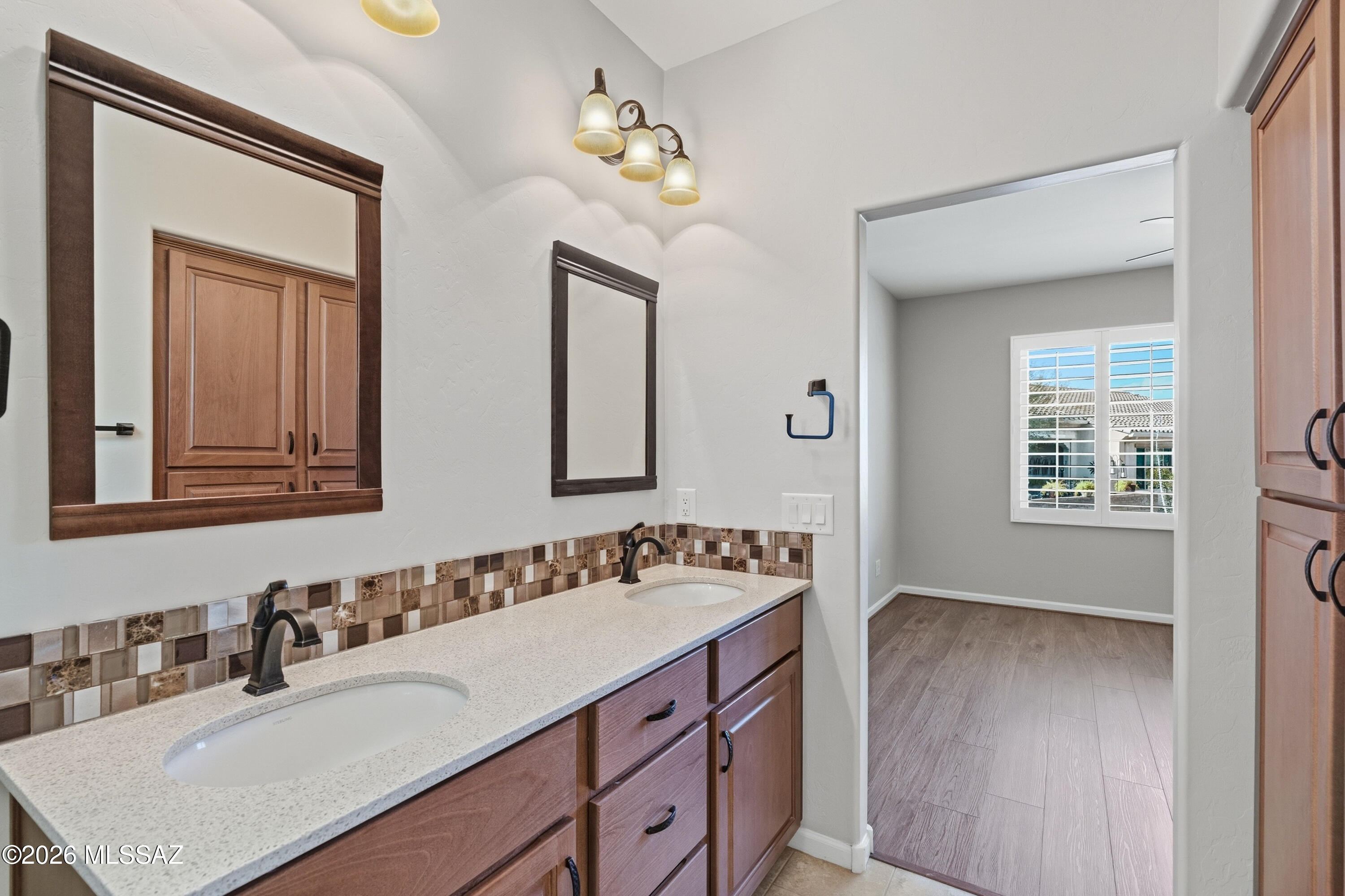 Quail Creek II Unit 33B SQ20161810746 - Residential
