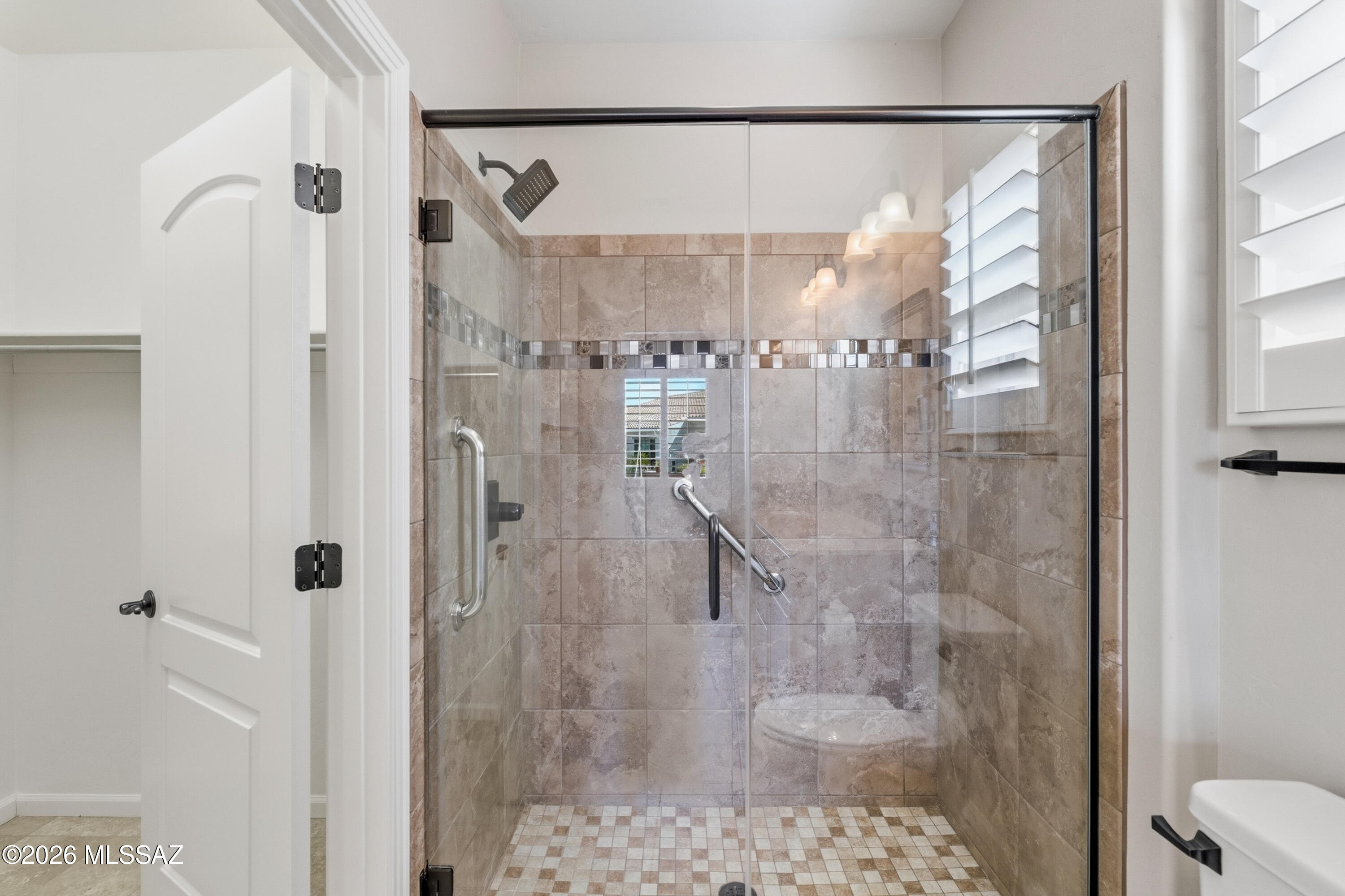 Quail Creek II Unit 33B SQ20161810746 - Residential