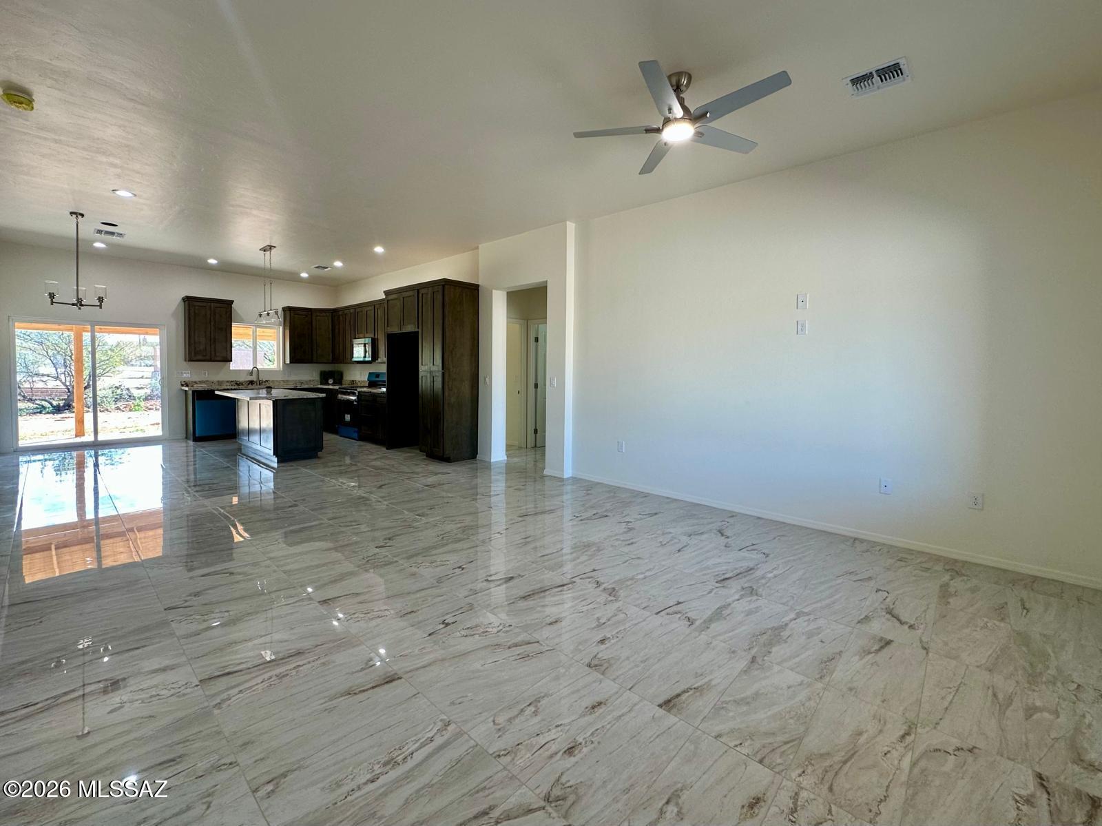 Rio Rico Villas 14 - Residential