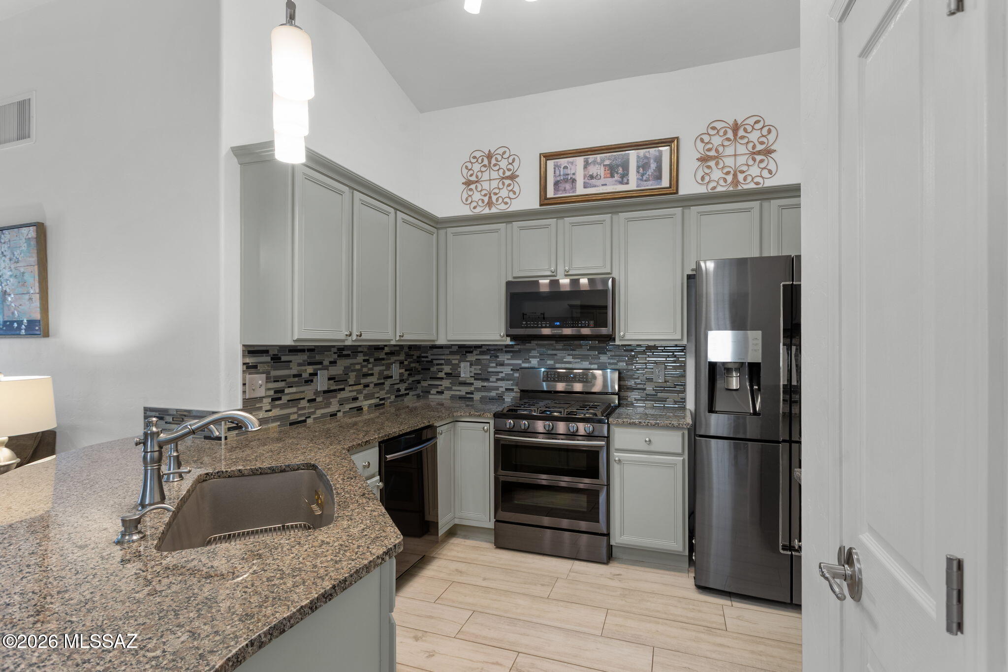 Countryside Ridge (1-93) - Residential