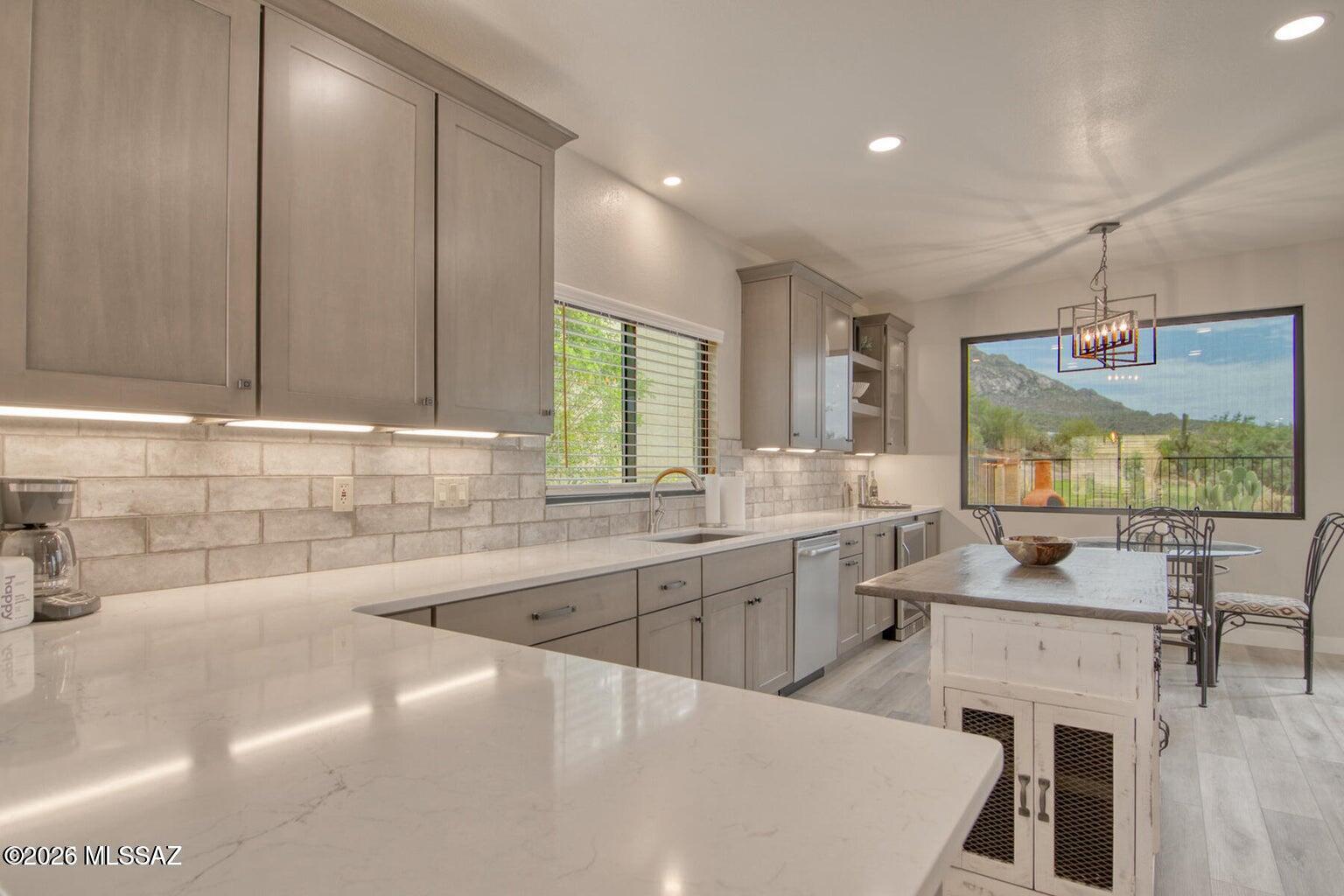 El Conquistador Resort Patio Homes (96-154) - Residential Lease
