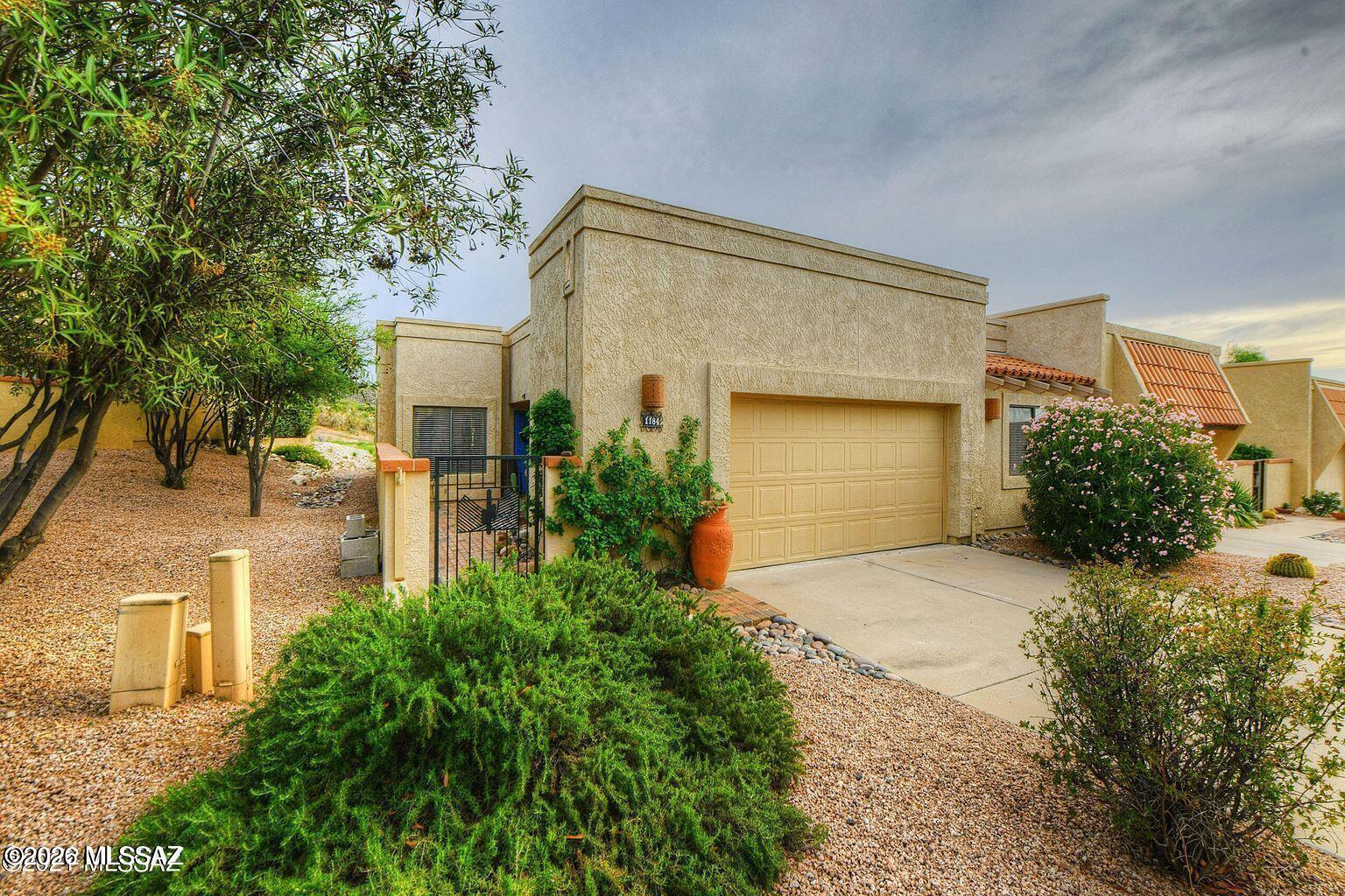 El Conquistador Resort Patio Homes (96-154) - Residential Lease