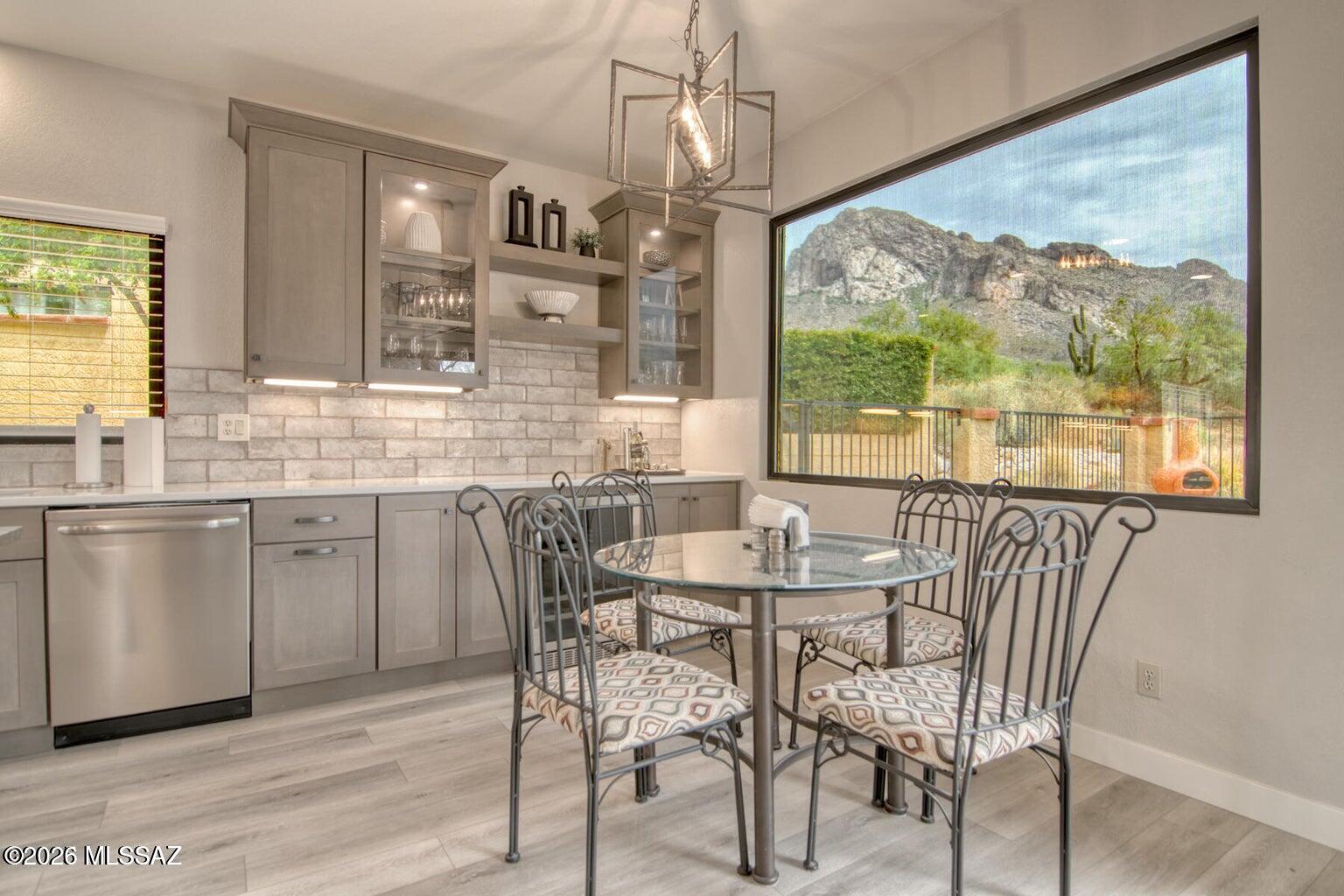 El Conquistador Resort Patio Homes (96-154) - Residential Lease