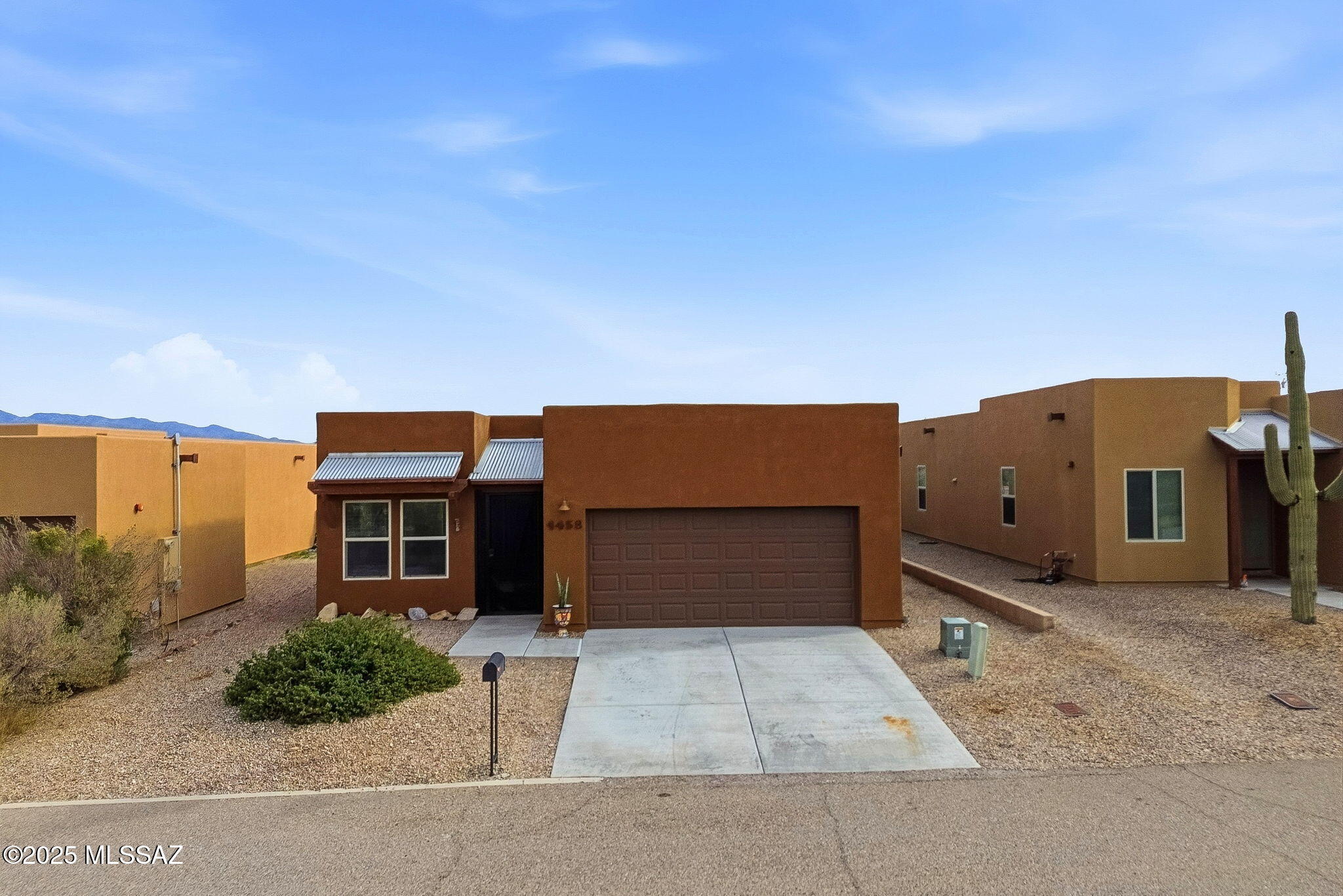 1458 N Wentworth Road