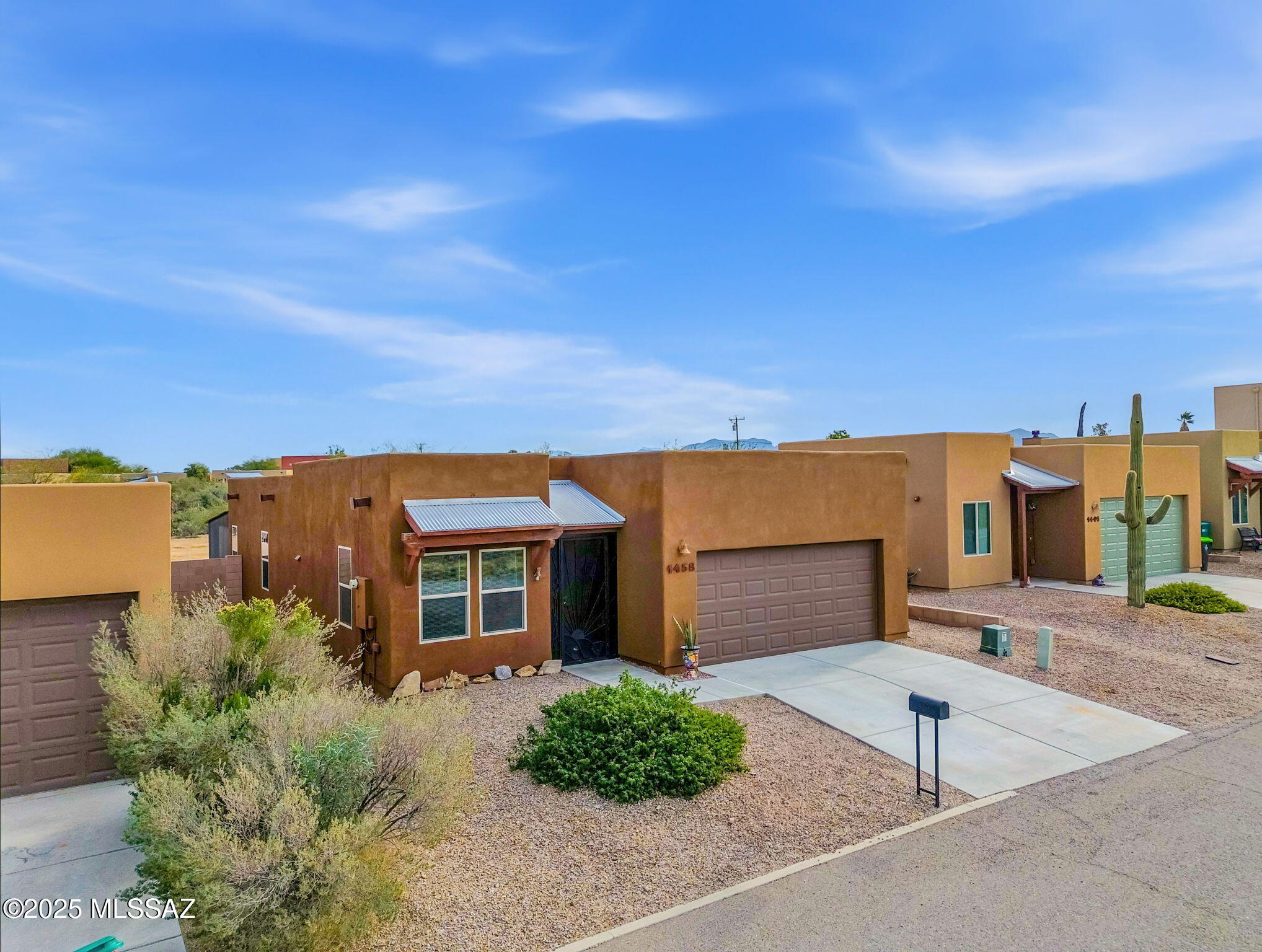 1458 N Wentworth Road