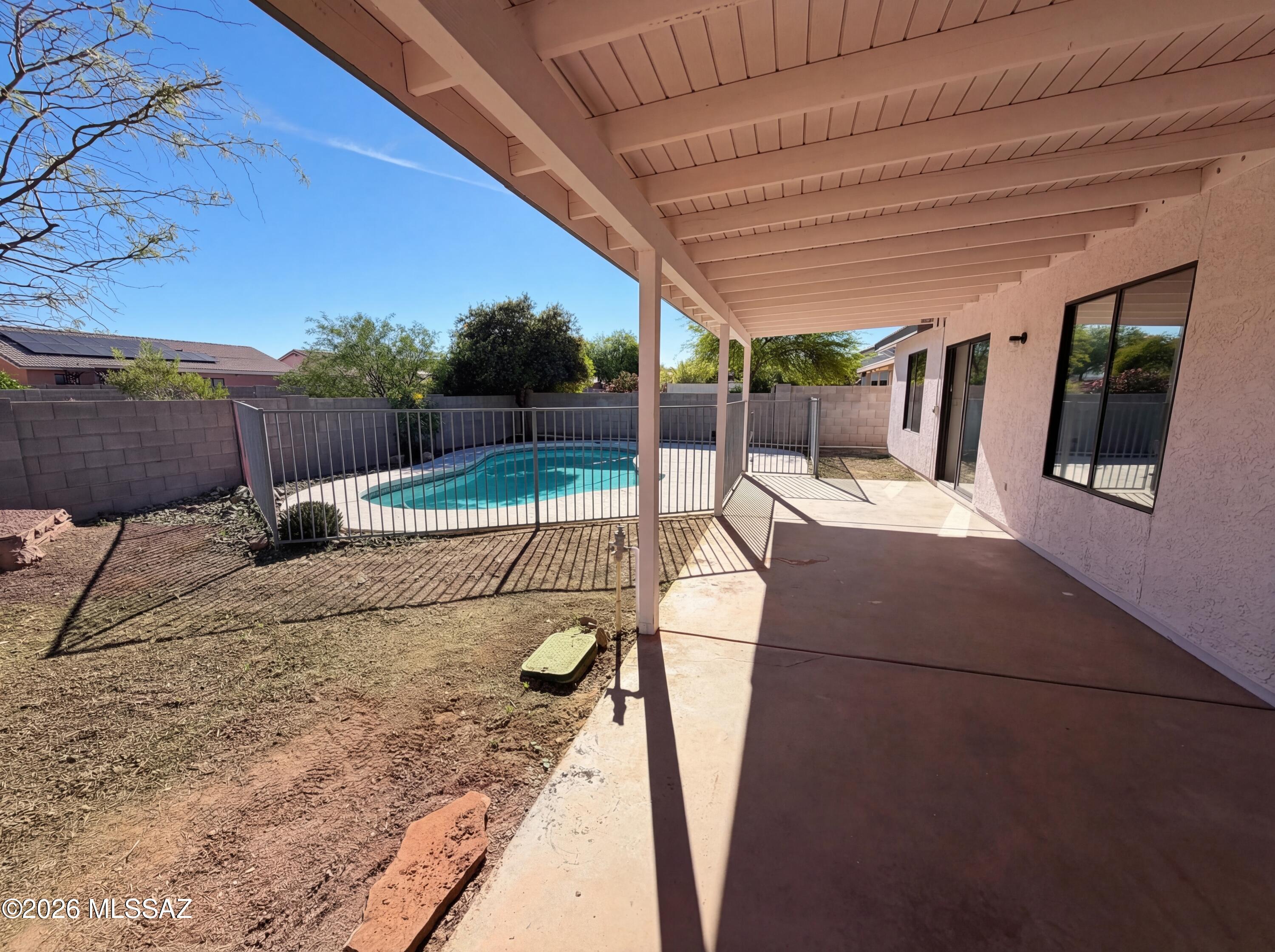 Elliott Homes At Rita Ranch (1-521) - Residential