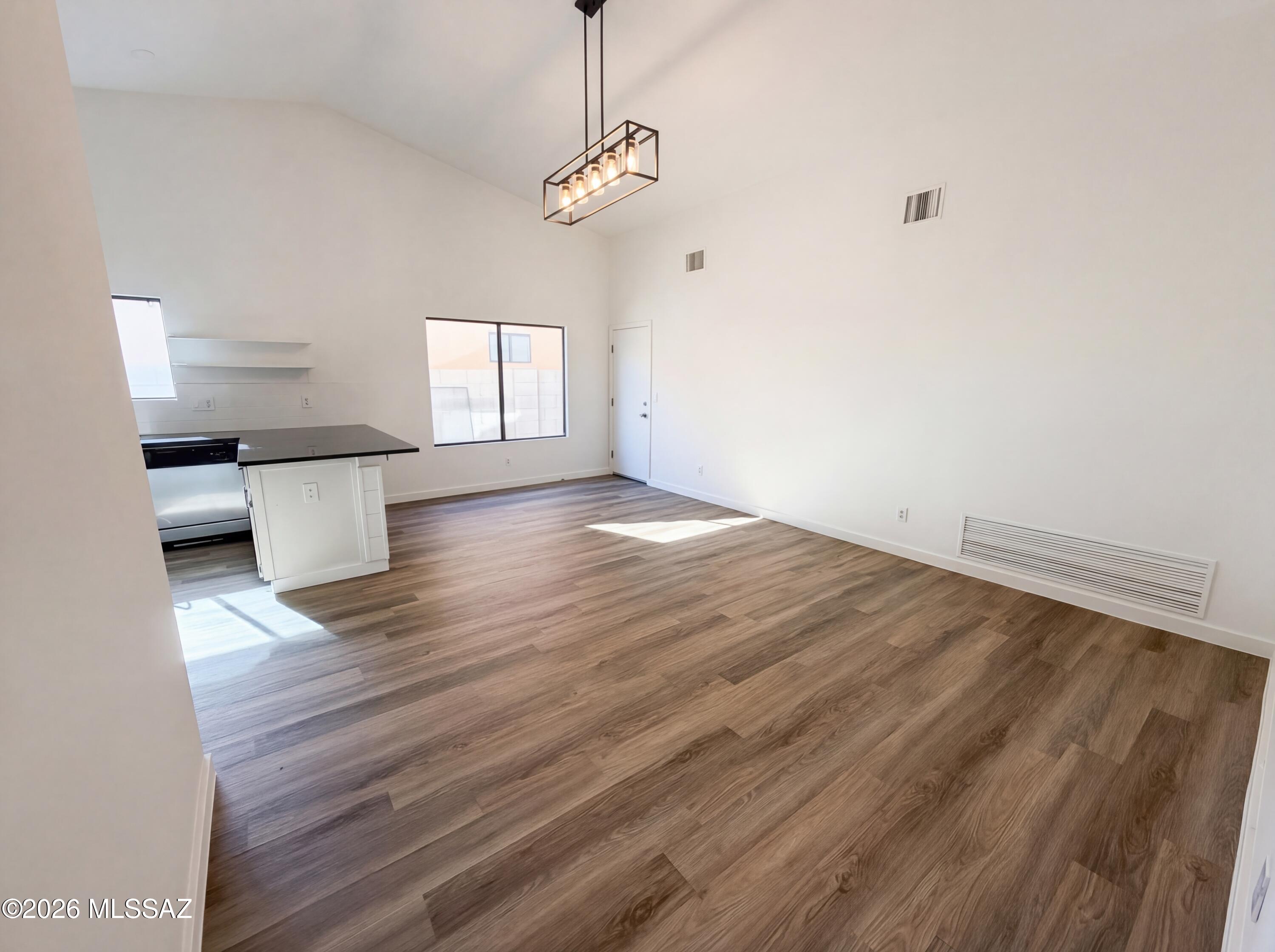 Elliott Homes At Rita Ranch (1-521) - Residential
