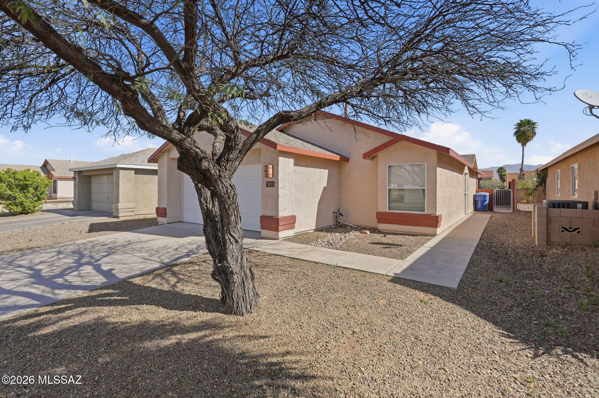 Elliott Homes At Rita Ranch (1-521) - Residential