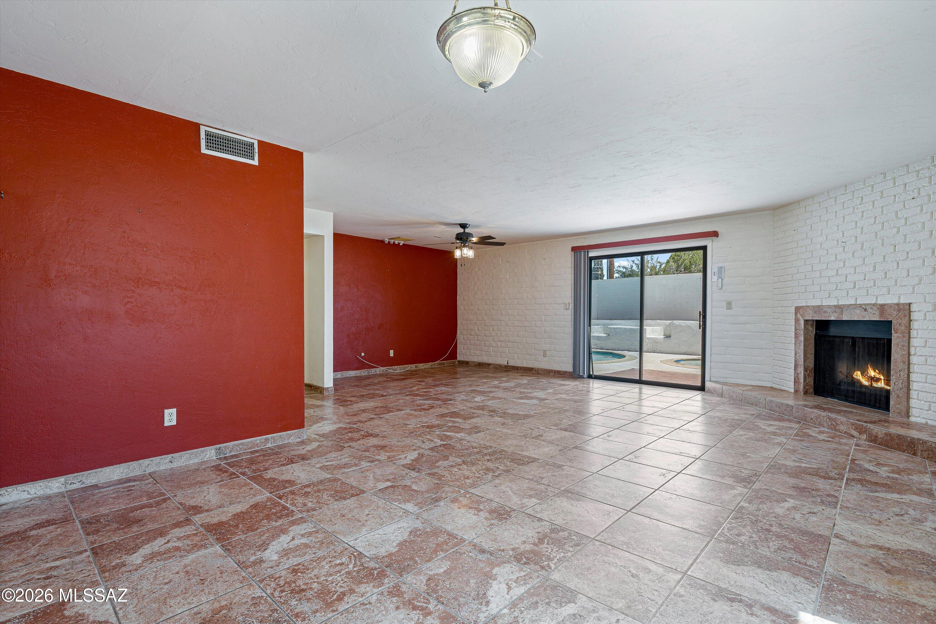 Hermosa Hills Estates - Residential