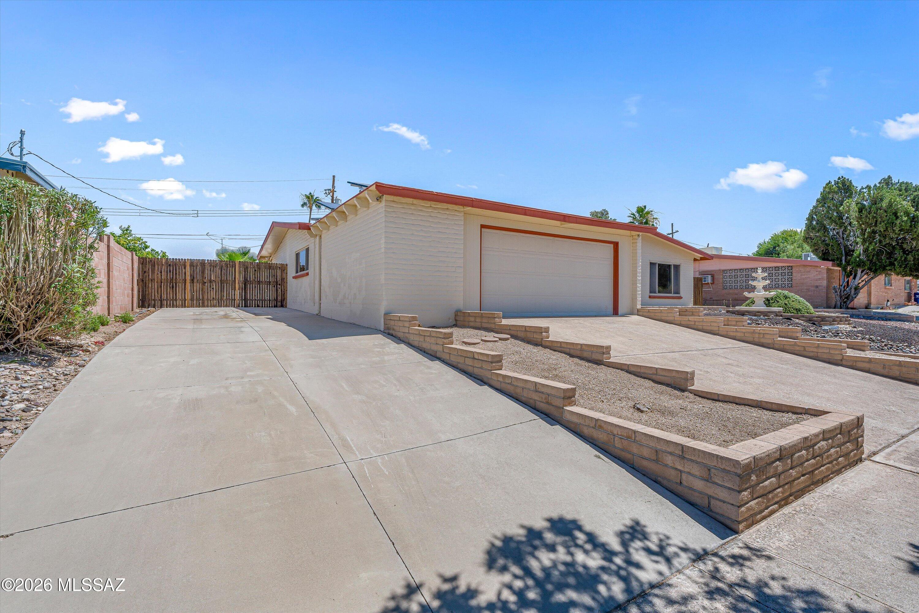 Hermosa Hills Estates - Residential