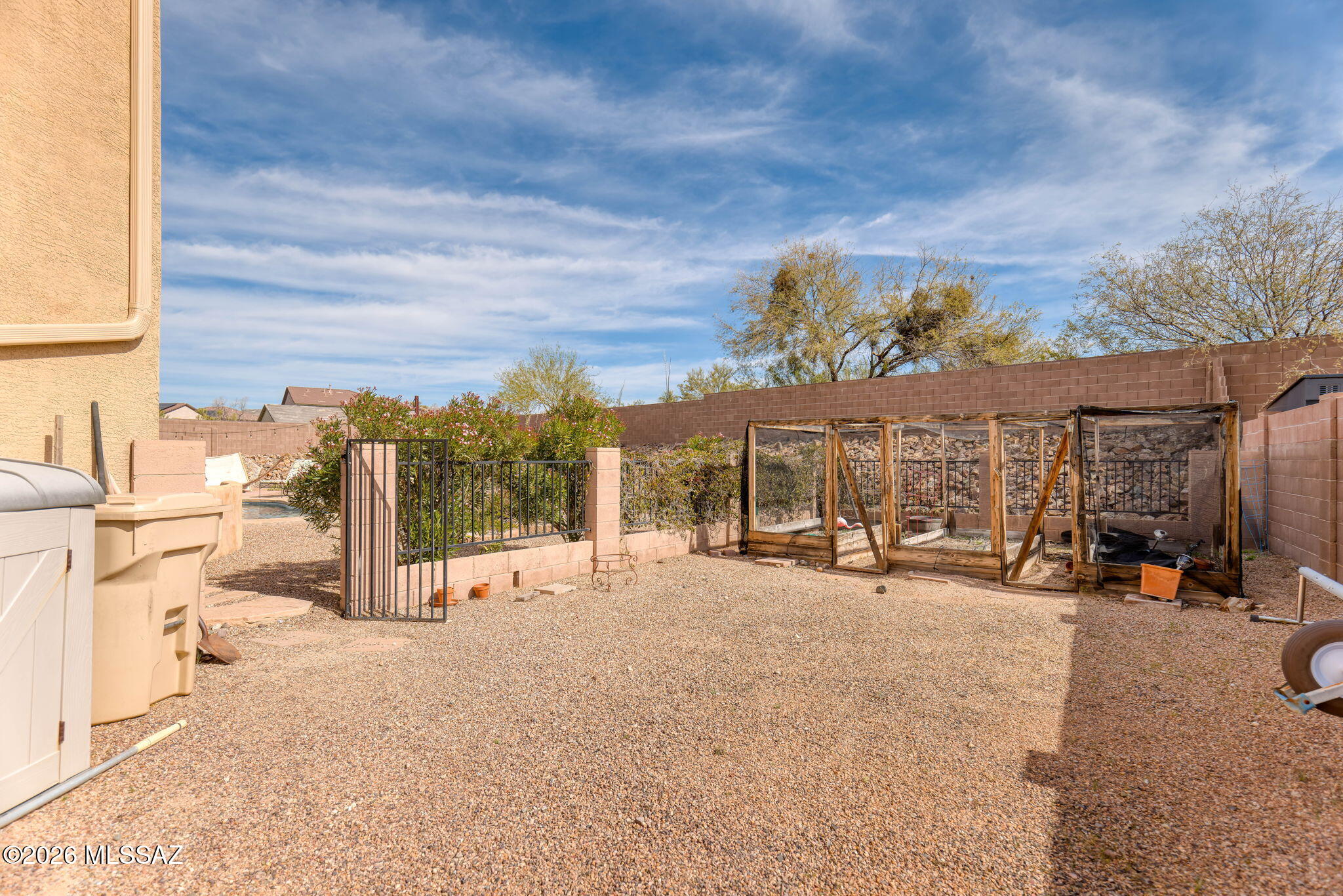 Rancho Del Lago (1-100) - Residential