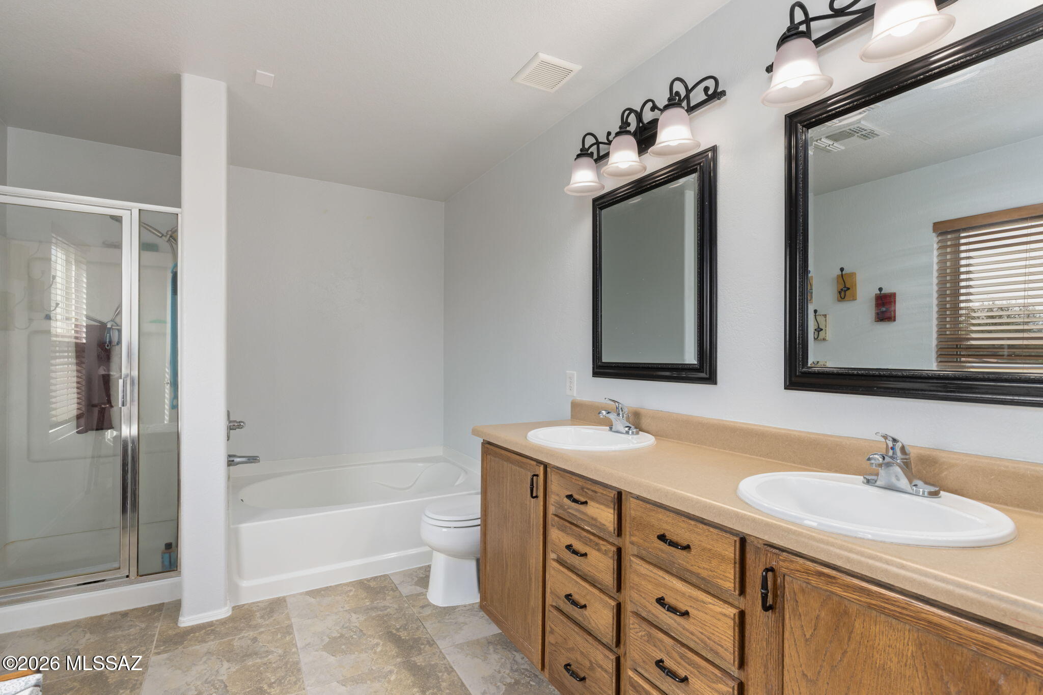 Rancho Del Lago (1-100) - Residential