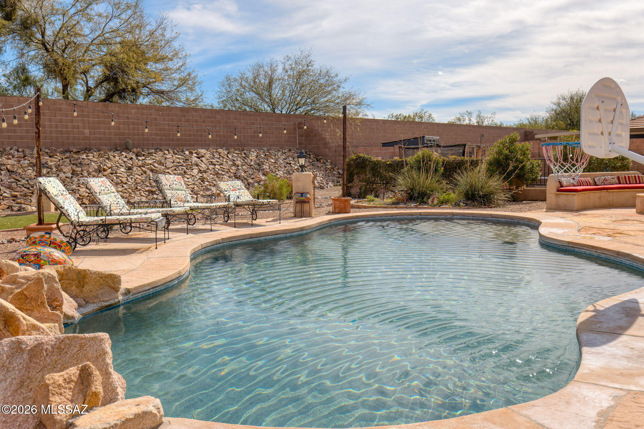 Rancho Del Lago (1-100) - Residential
