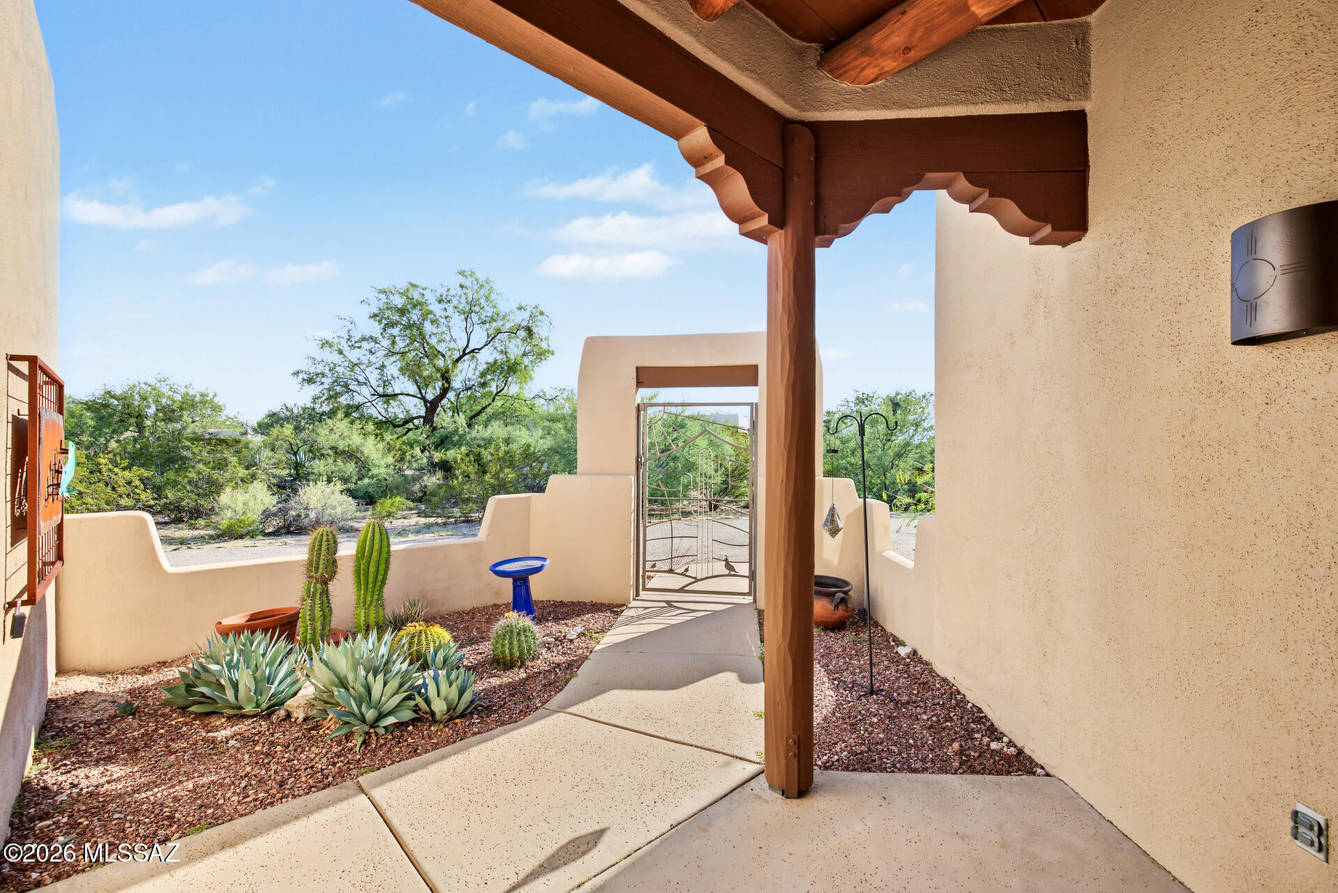 11740 E Calle Del Valle
