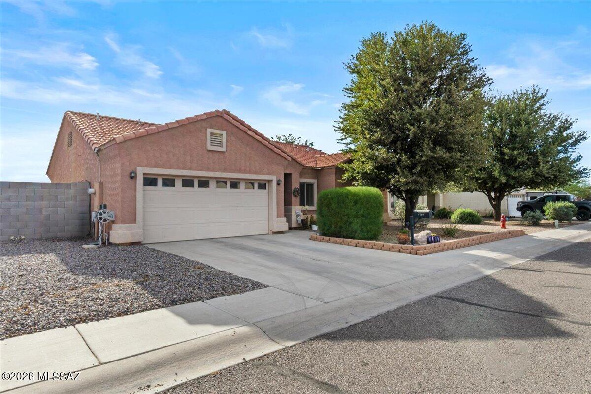 1710 N Cota Lane