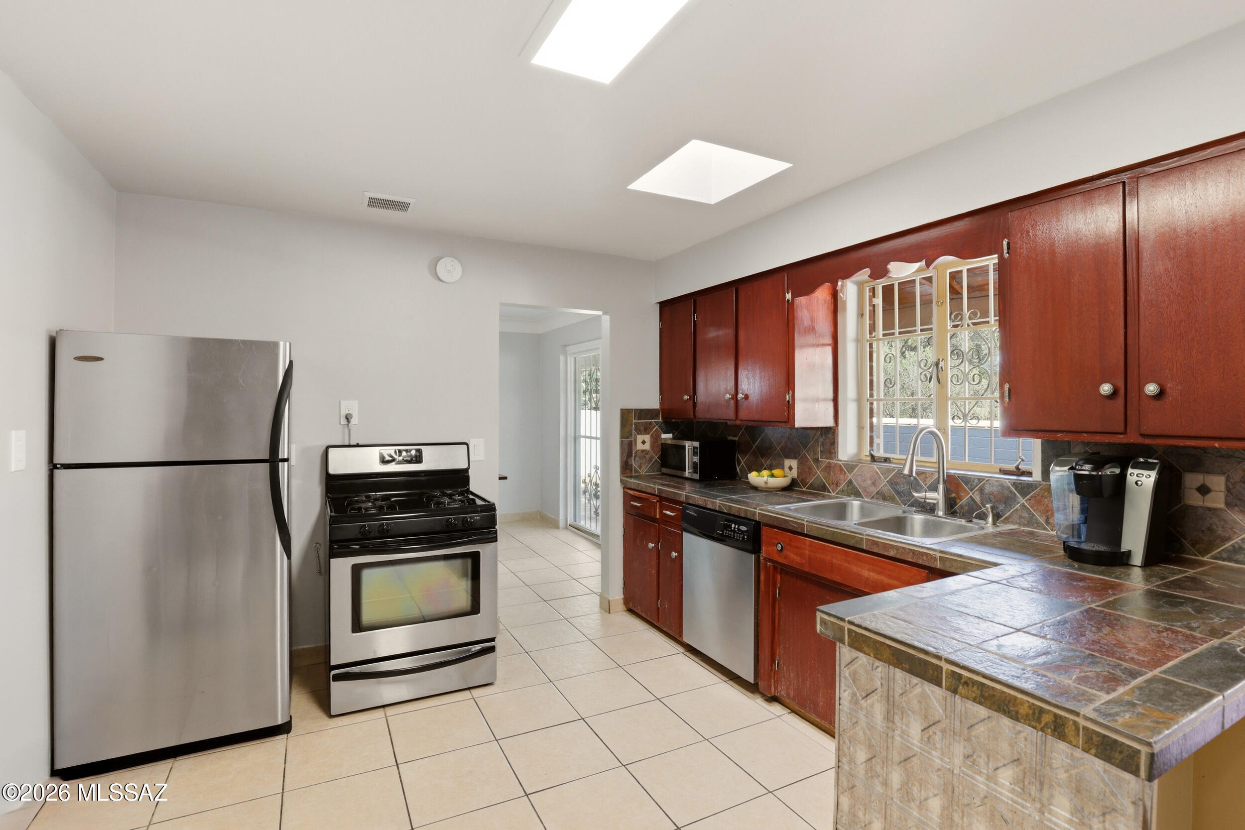 Blenman Annex - Residential
