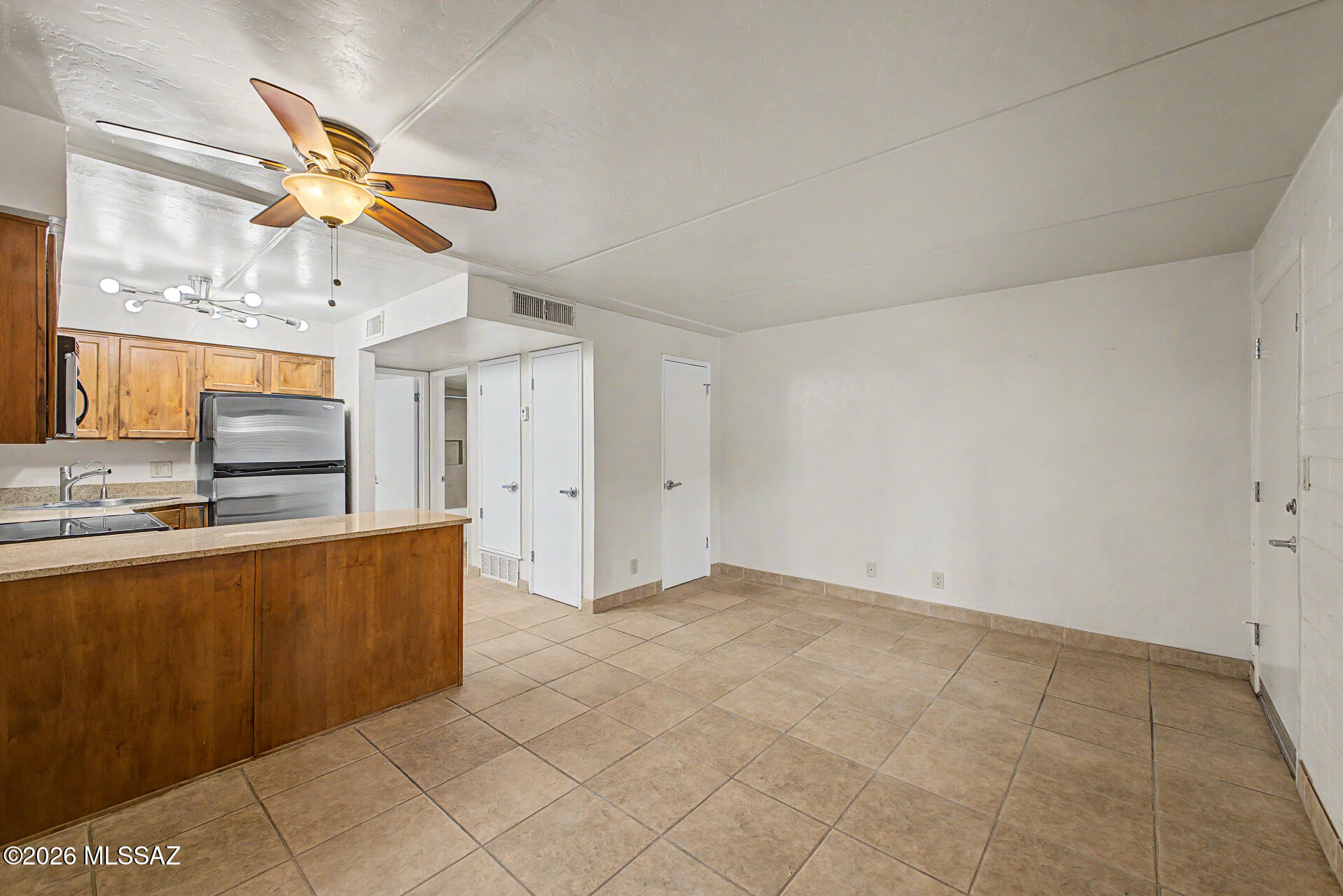 55 N Cherry Avenue 114