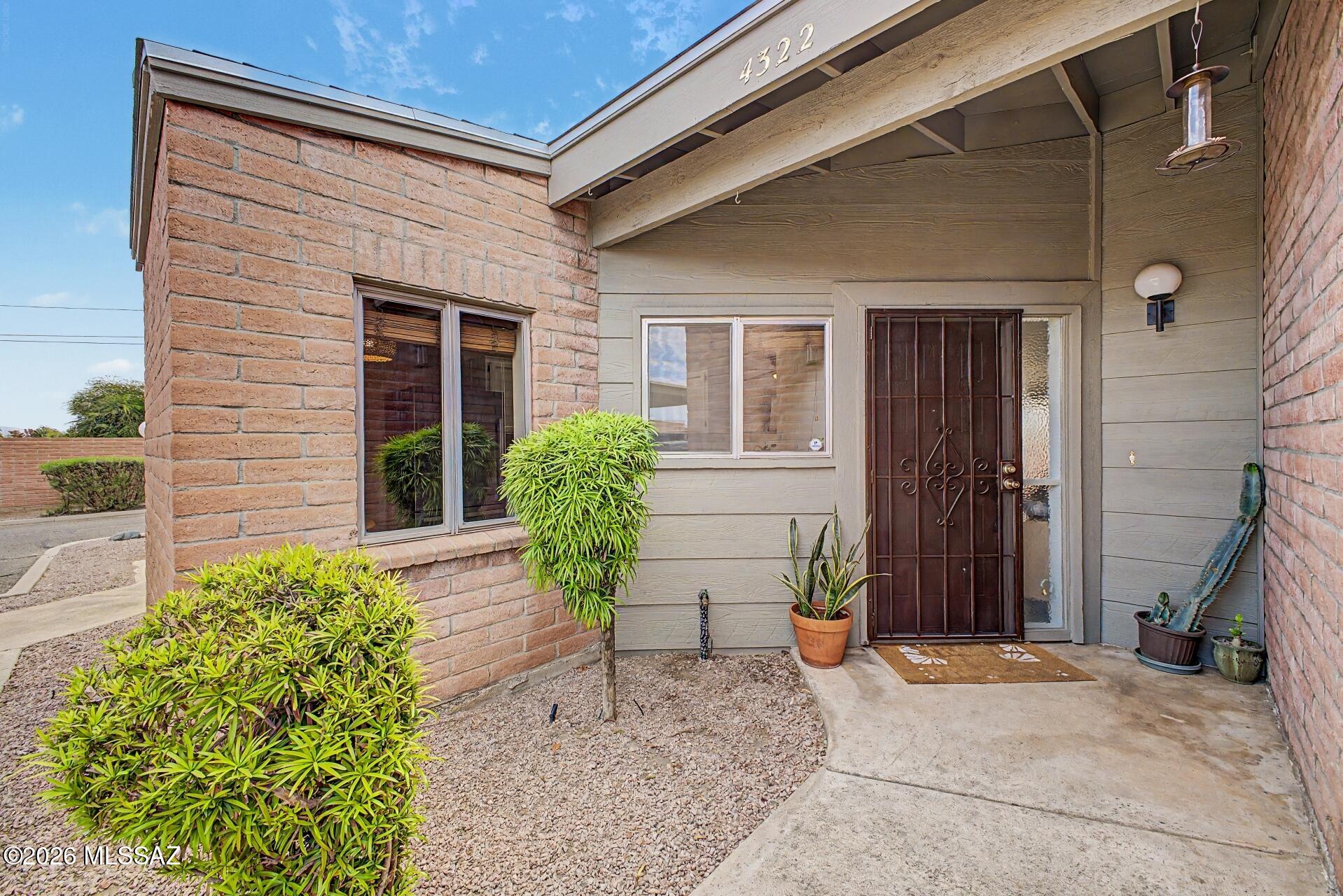 McCormick PlaceTwnhms Blk III (1-71) - Residential