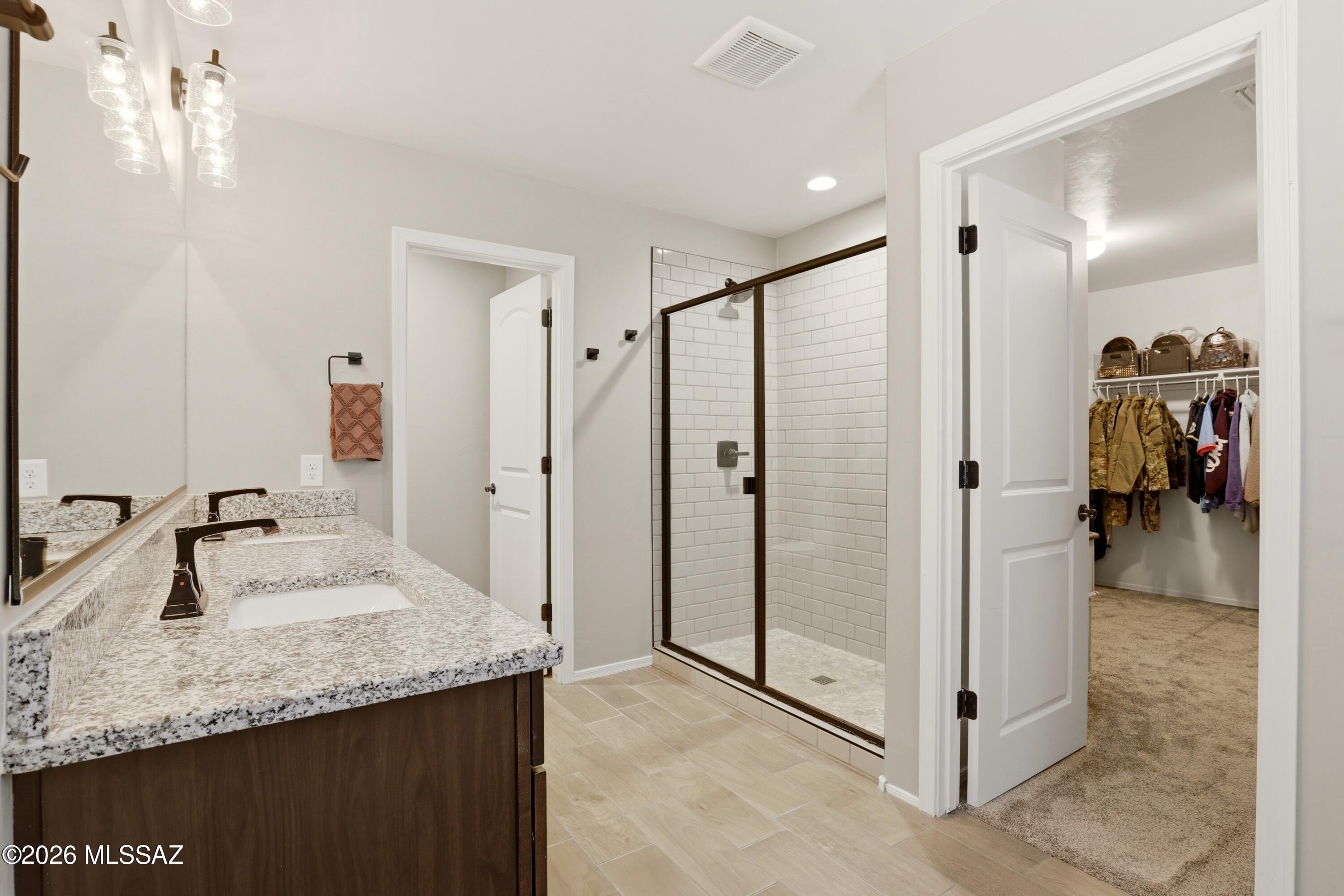 La Estancia De Tucson SQ20182610609 - Residential