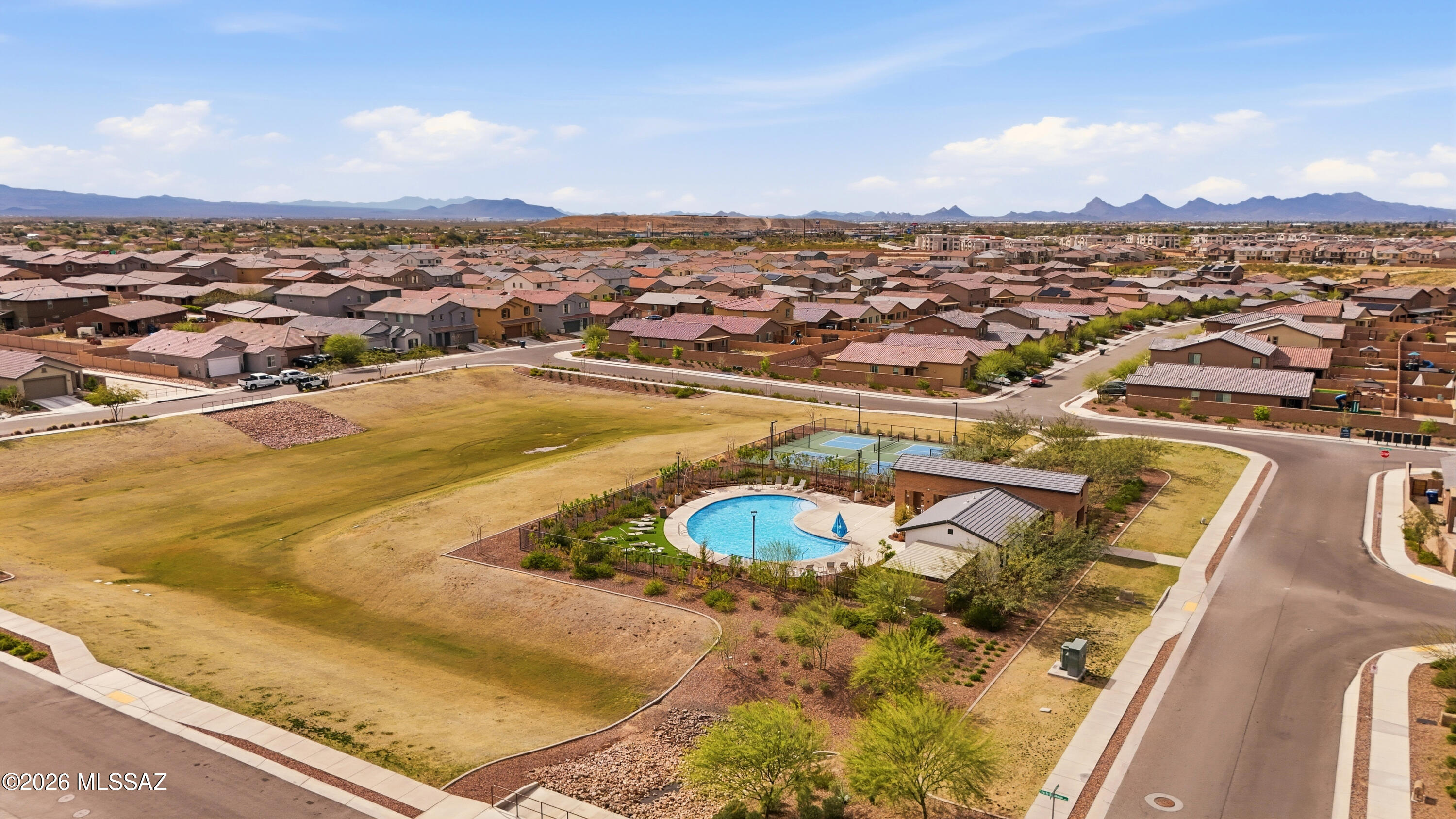 La Estancia De Tucson SQ20182610609 - Residential