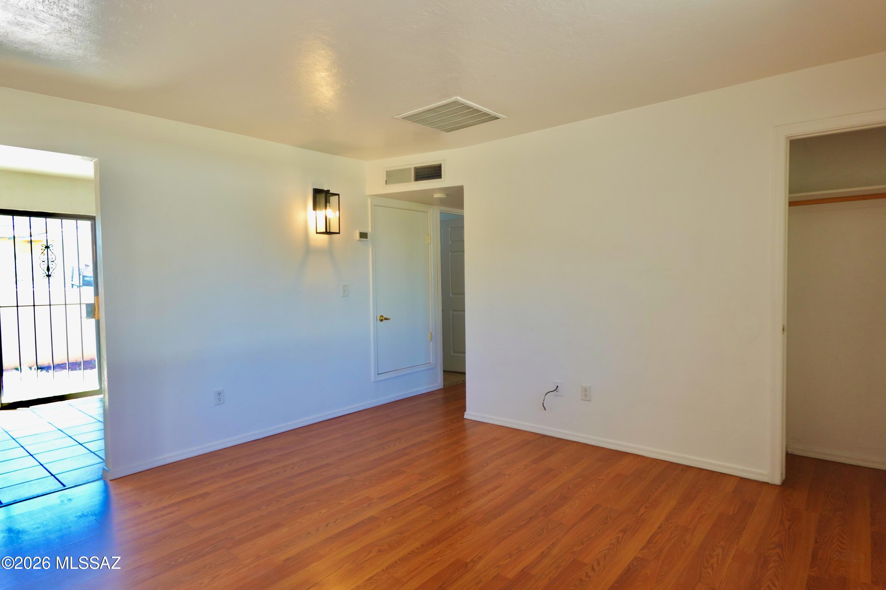 350 N Silverbell Road 116