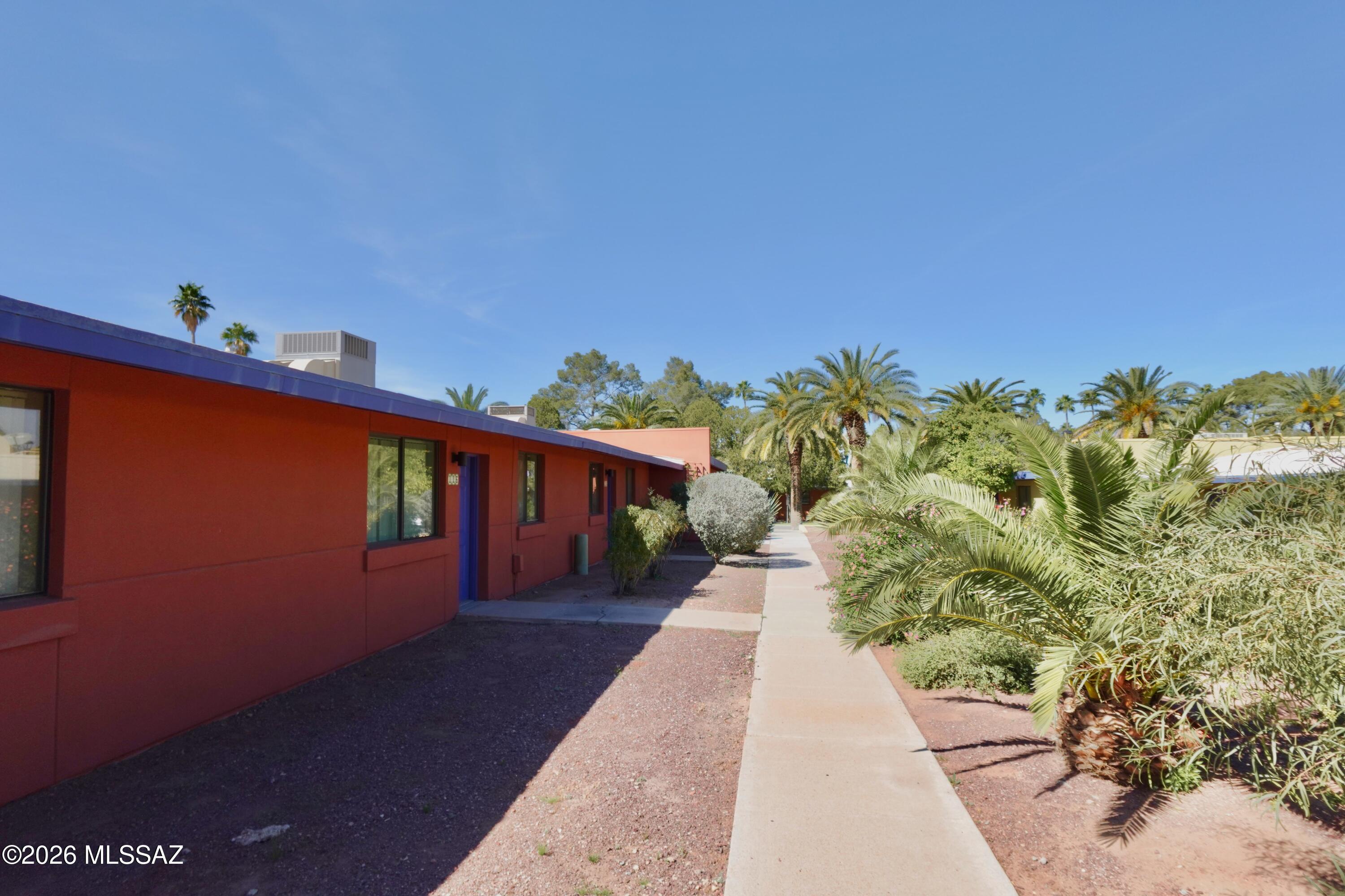 Sunset Foothills Condos (1-201) - Residential