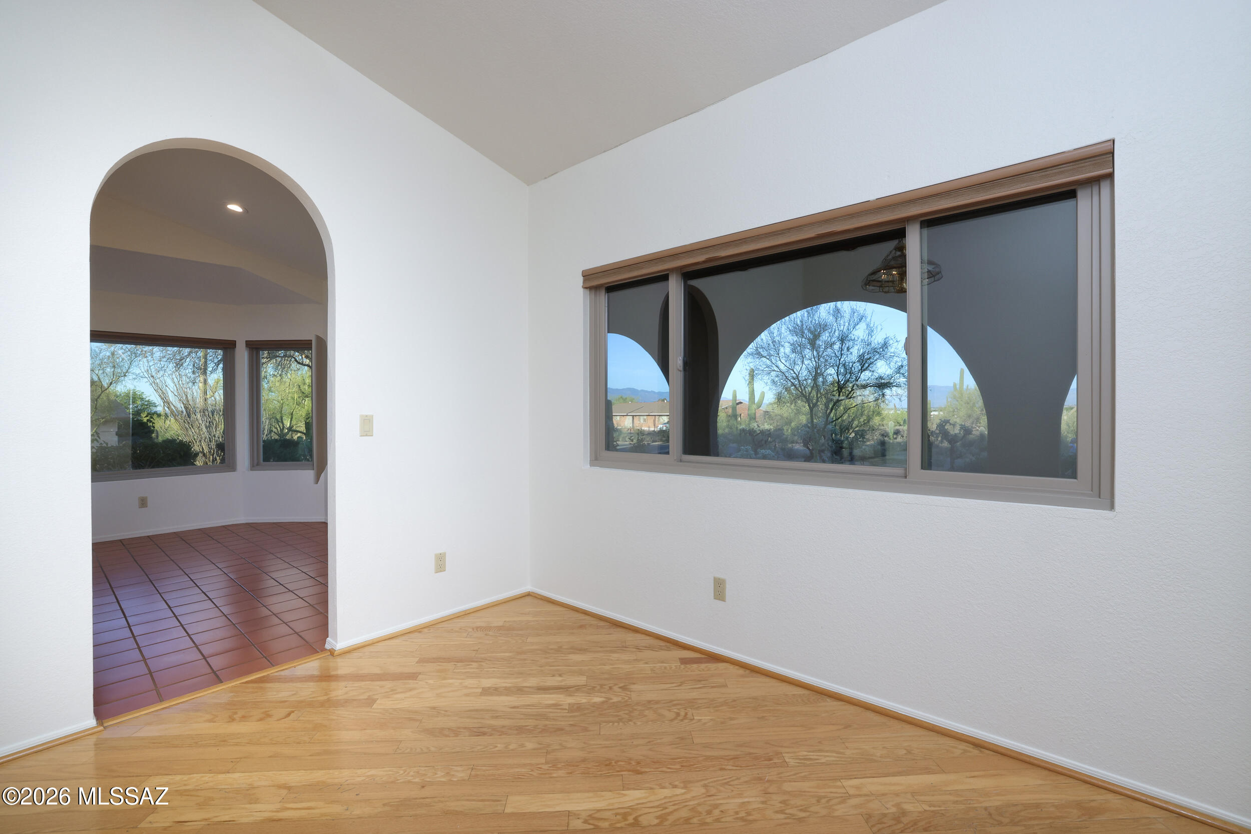 Sahuaros Grandes (1-29) - Residential