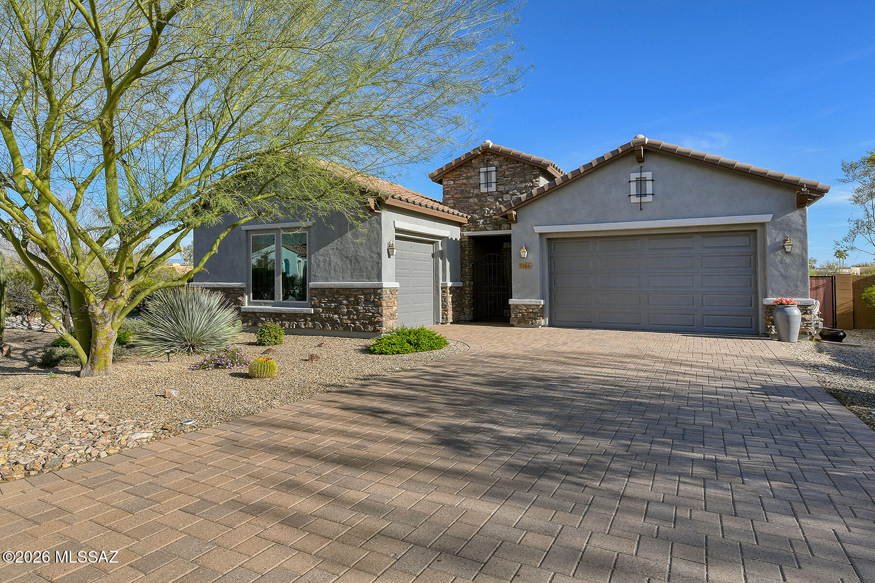 Molino Canyon Estates 1-11 - Residential