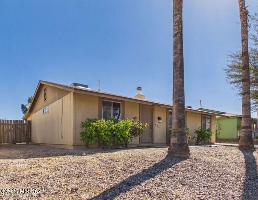 Fall in love with this move-in ready Tucson gem at 2541 Vereda De La Manana! Situated on a generously sized lot, this home features a bright, open, and spacious floor plan perfect for both relaxing nights and entertaining guests. Over 1,500 sq. ft. of home, this 3-bedroom, 2-bathroom home comes fully updated with gas appliances. A cozy wood-burning fireplace adds warmth and charm, while the expansive backyard offers endless possibilities for outdoor living, play, or creating your own private retreat. Ideally located with quick freeway access and just minutes from shopping, dining, and everyday conveniences, this home offers the perfect blend of comfort, lifestyle, and location. This property is full of potential and ready to welcome you home.