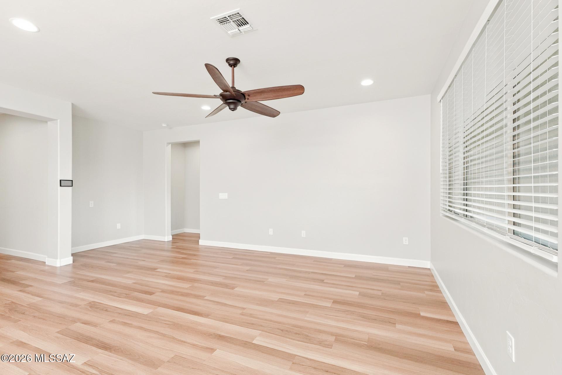 3050 W Willow Moon Trail
