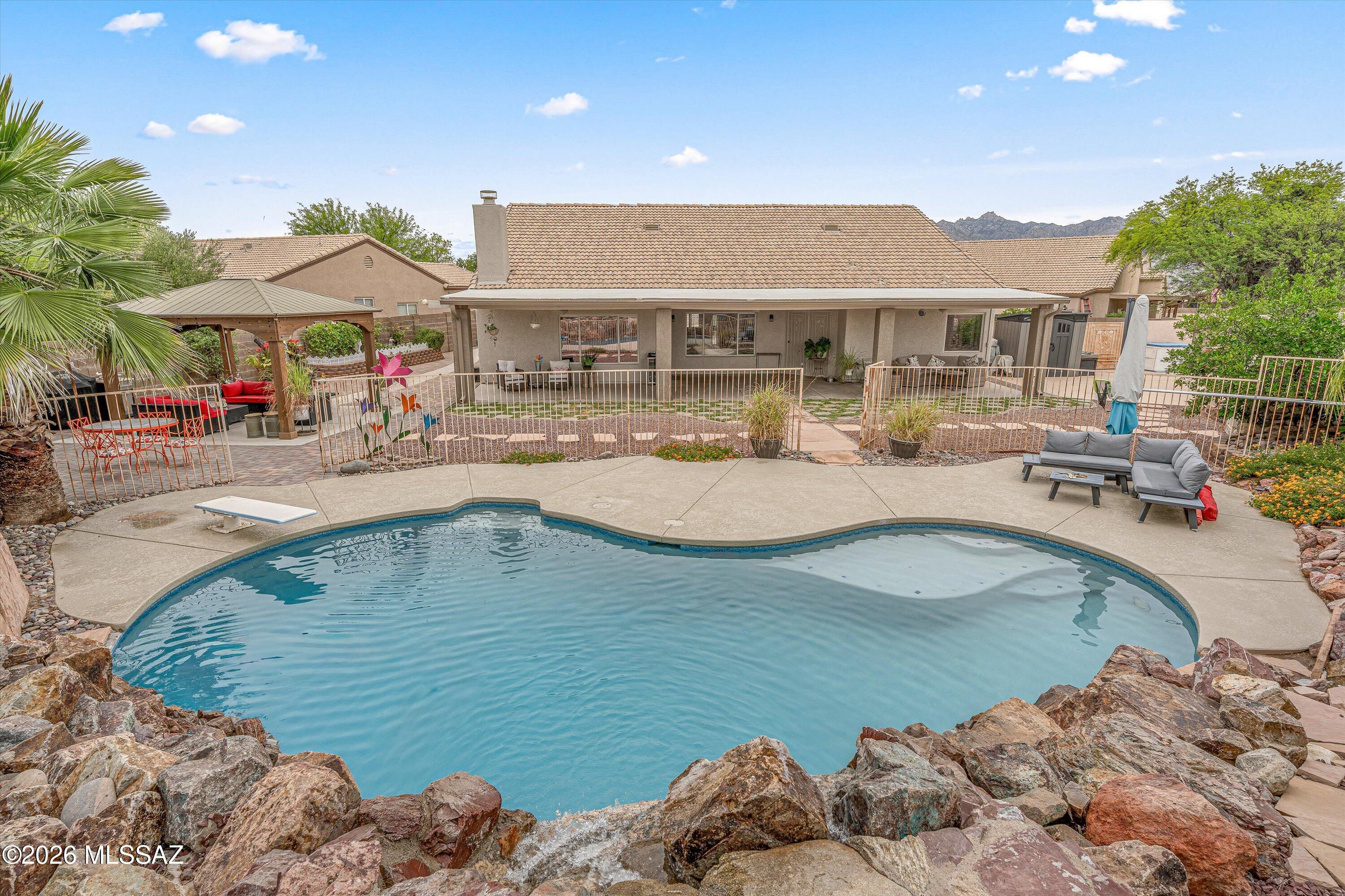 Sierra Linda (1-42) - Residential