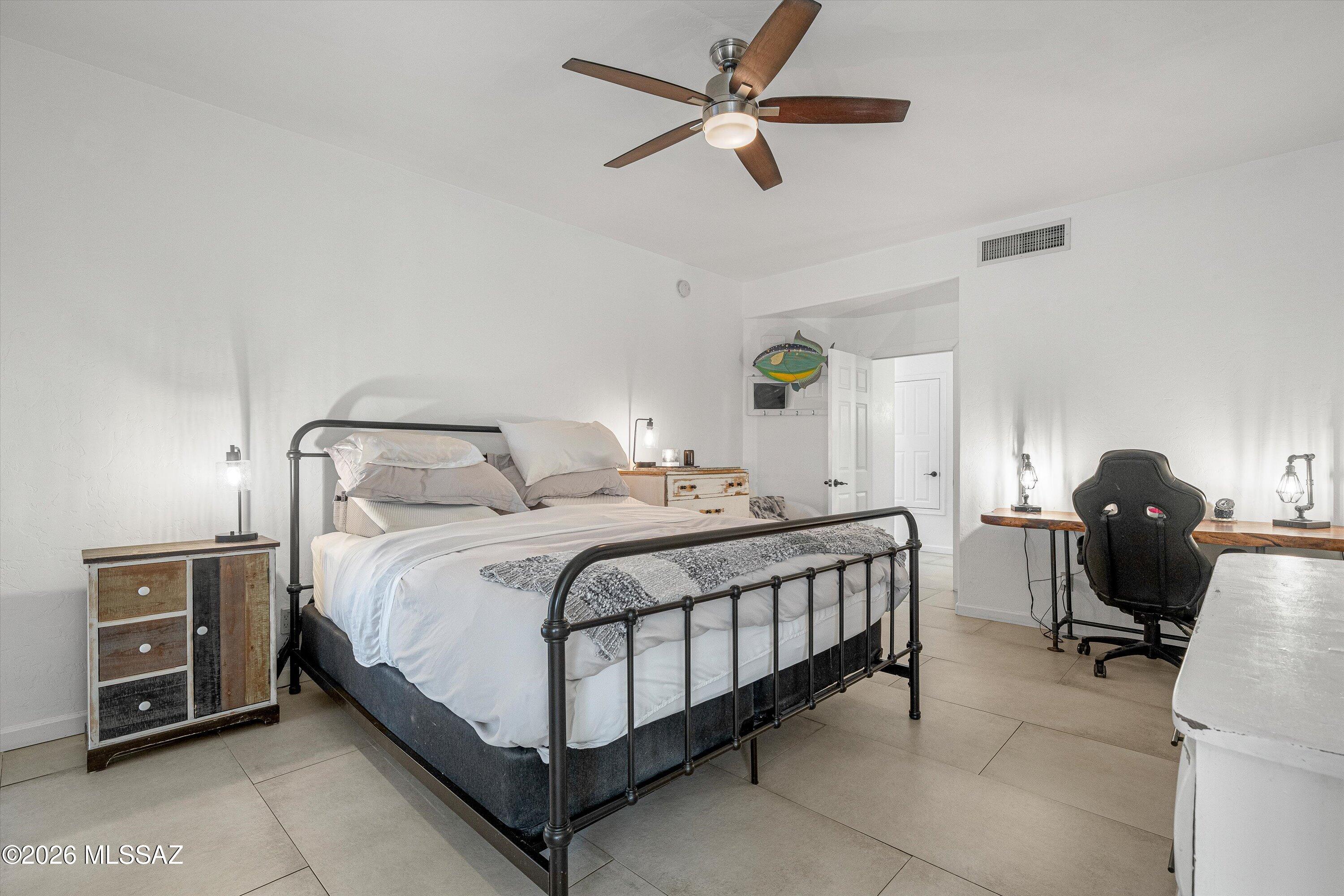 Sierra Linda (1-42) - Residential