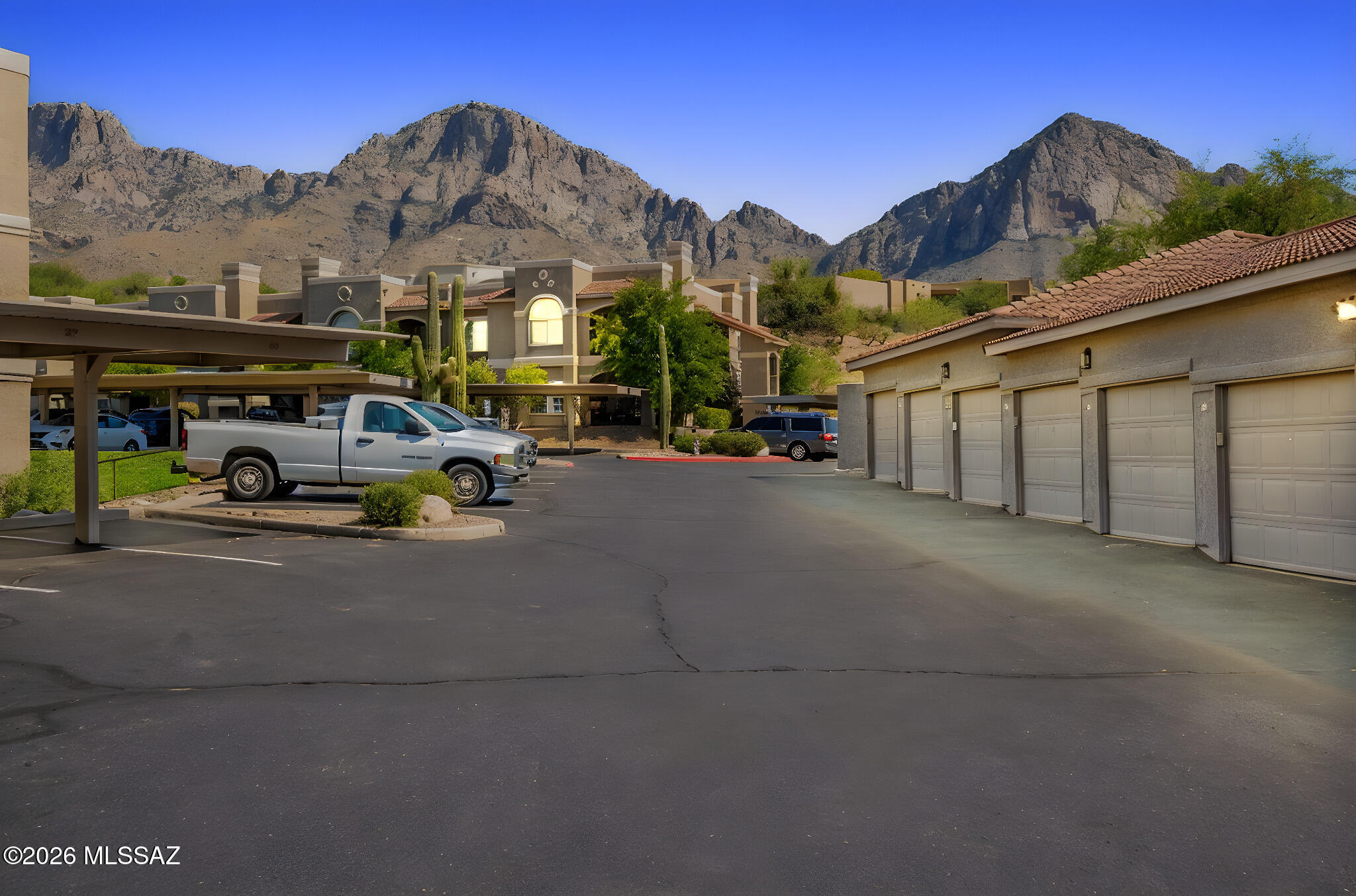 The Boulders at La Reserve Condominiums - Residential