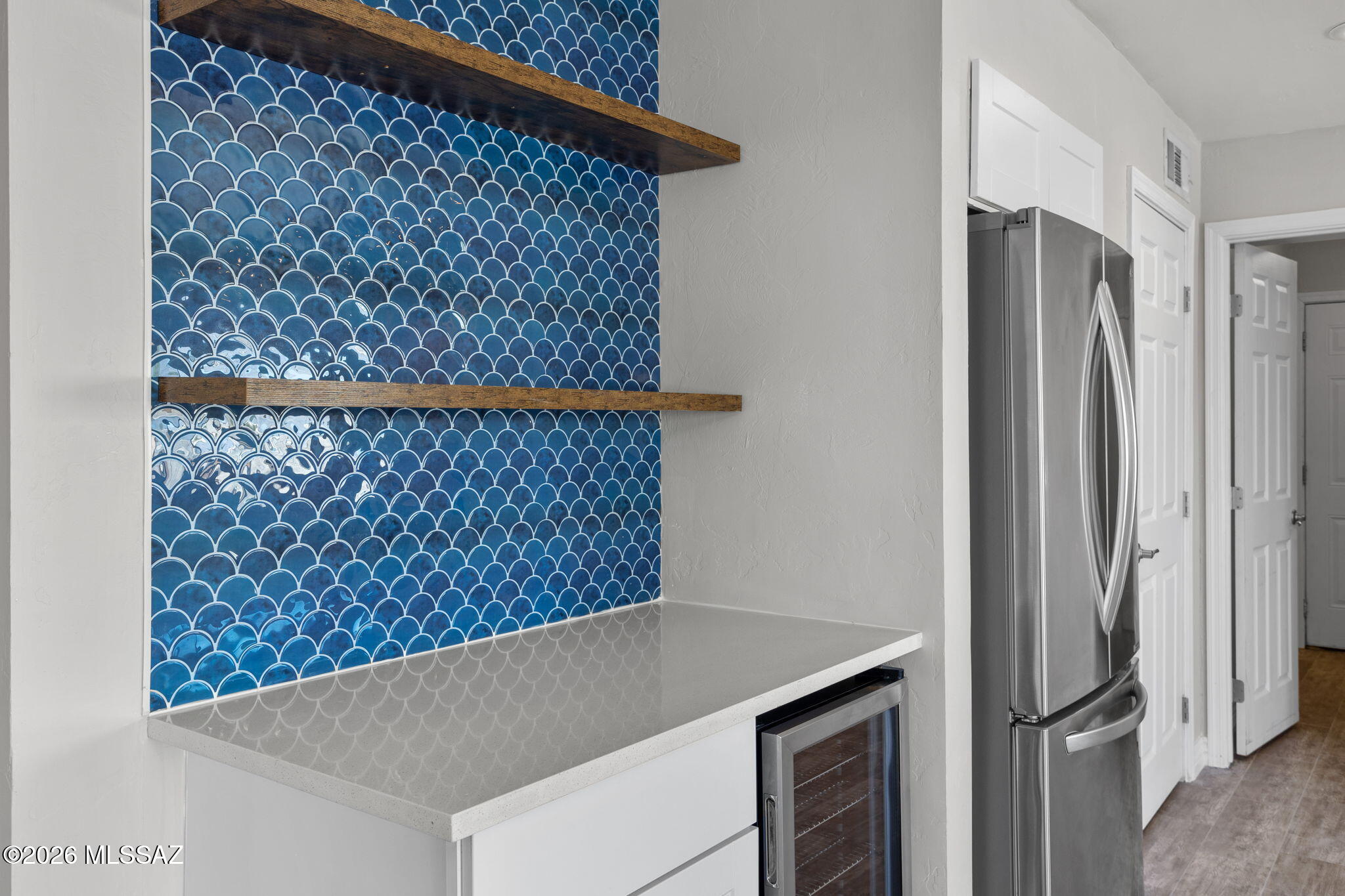 Broadway East (113-253) - Residential