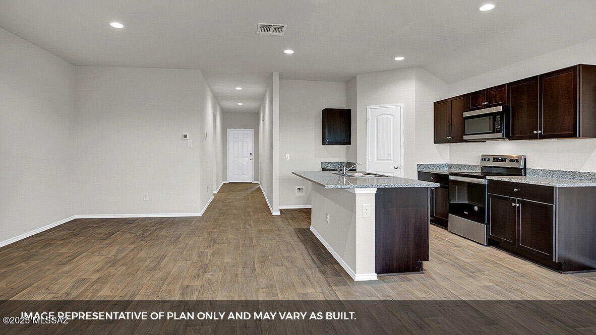 The Village at Barnett - Residential
