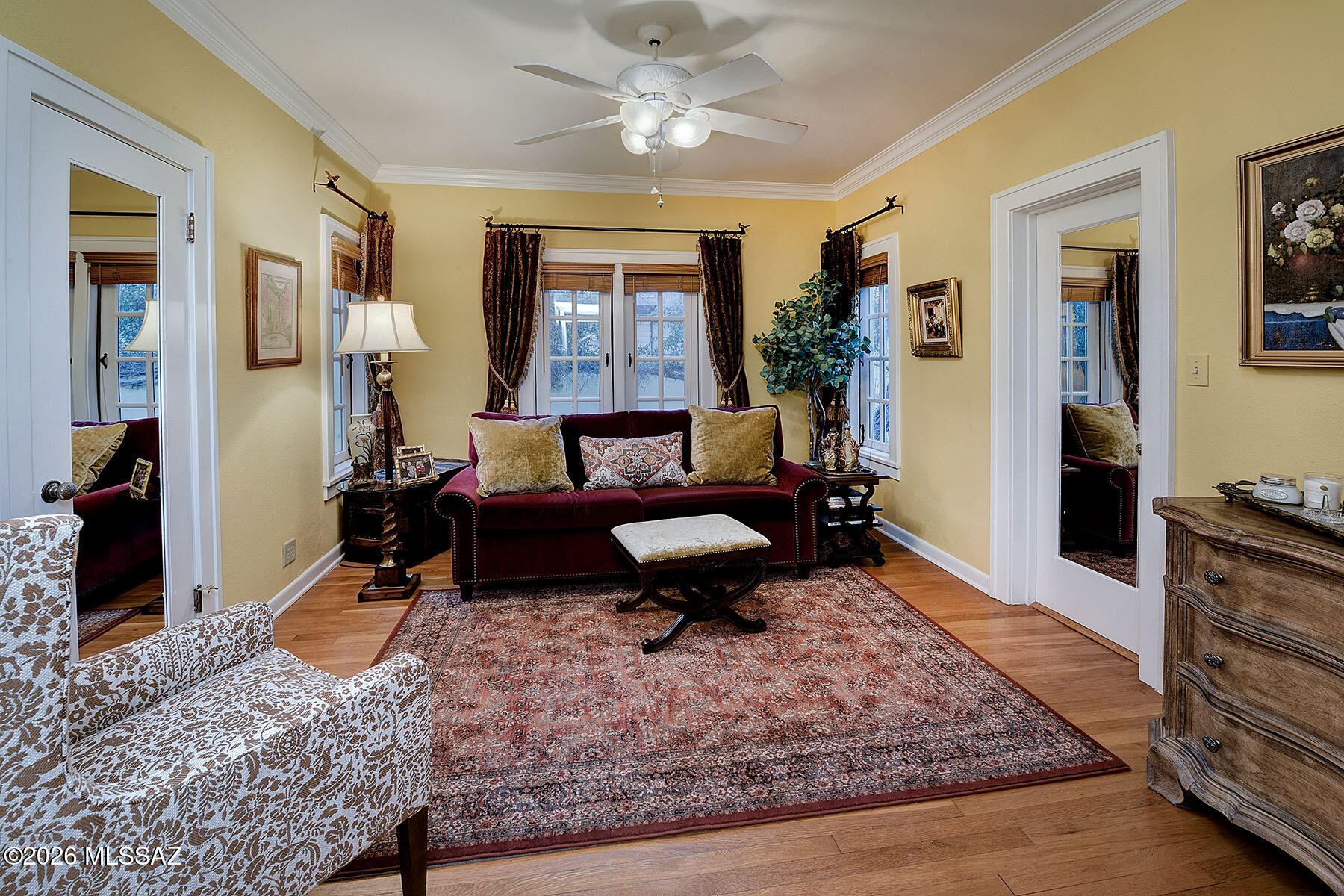 University Manor - Residential