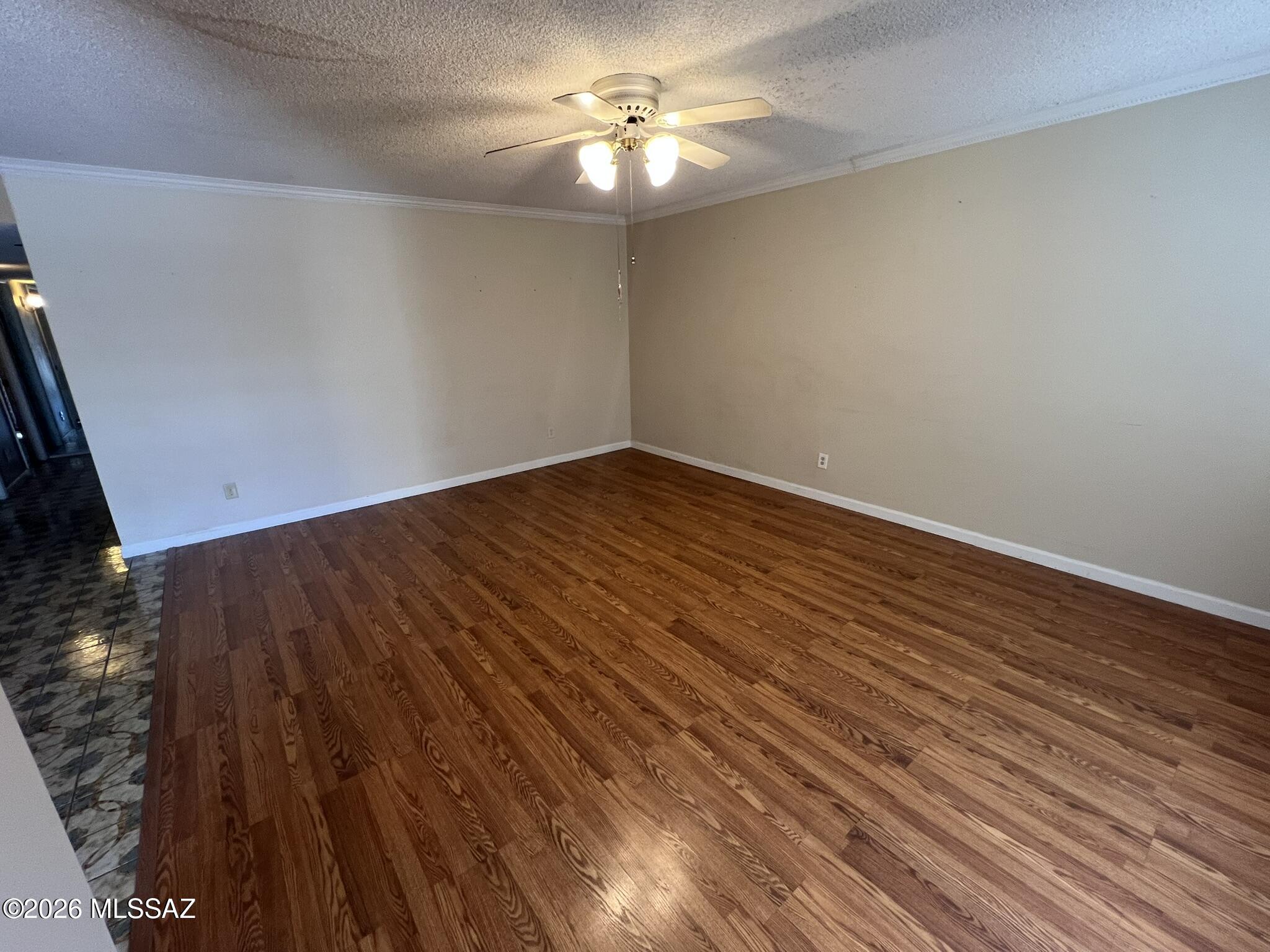 1090 N Caribe Avenue