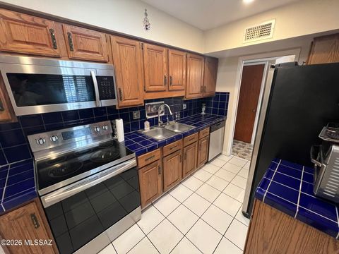 1090 N Caribe Avenue Tucson AZ 85710