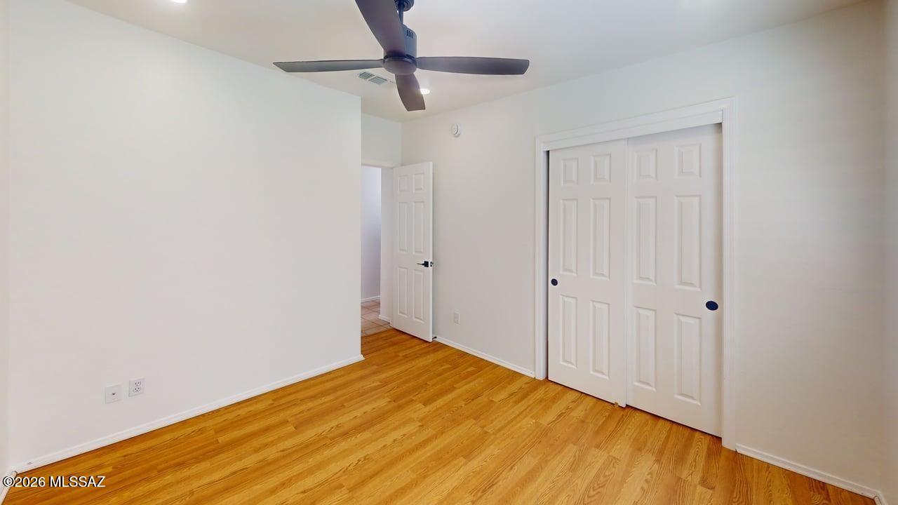 Tucson National Townhomes West III(1-46) - Residential Lease