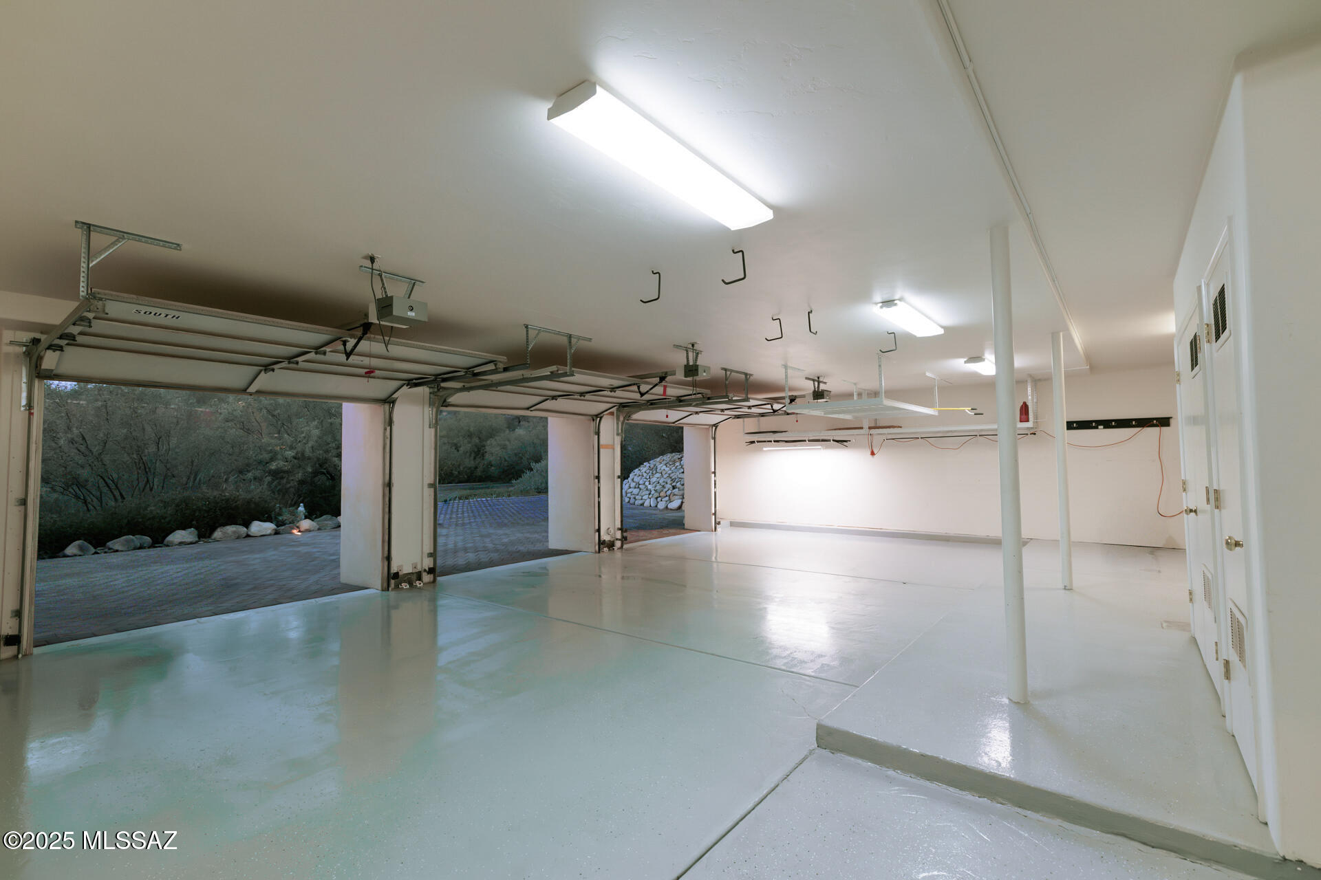 Alta Vista (1-98) - Residential