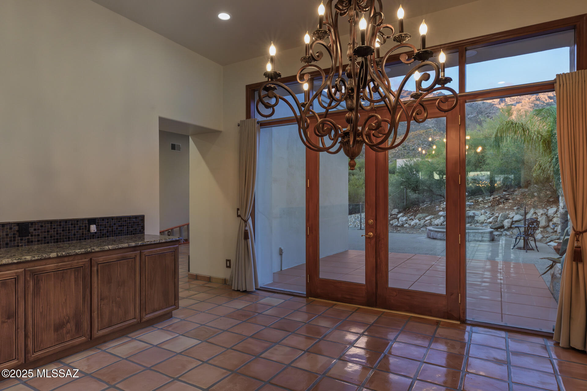 Alta Vista (1-98) - Residential
