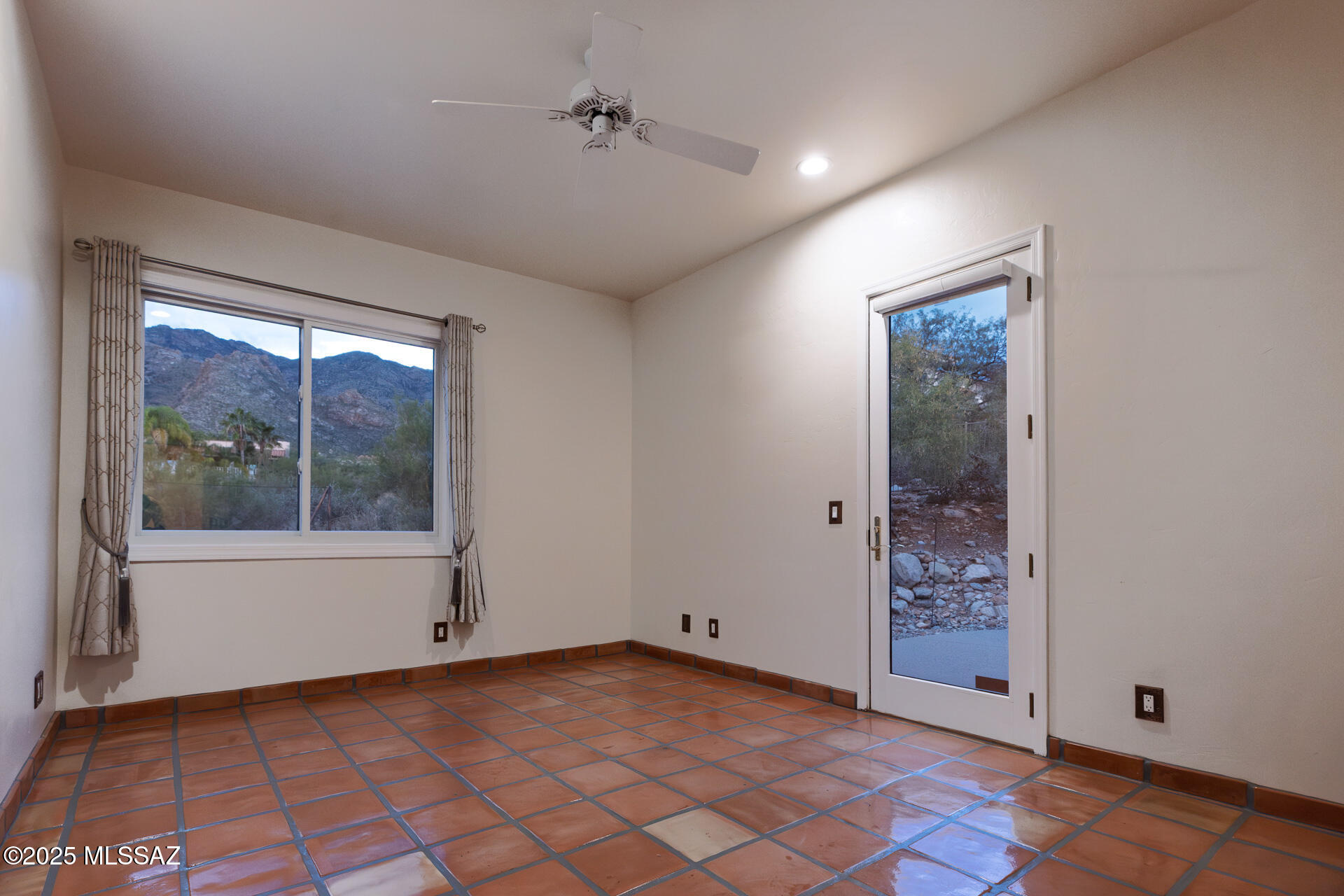 Alta Vista (1-98) - Residential