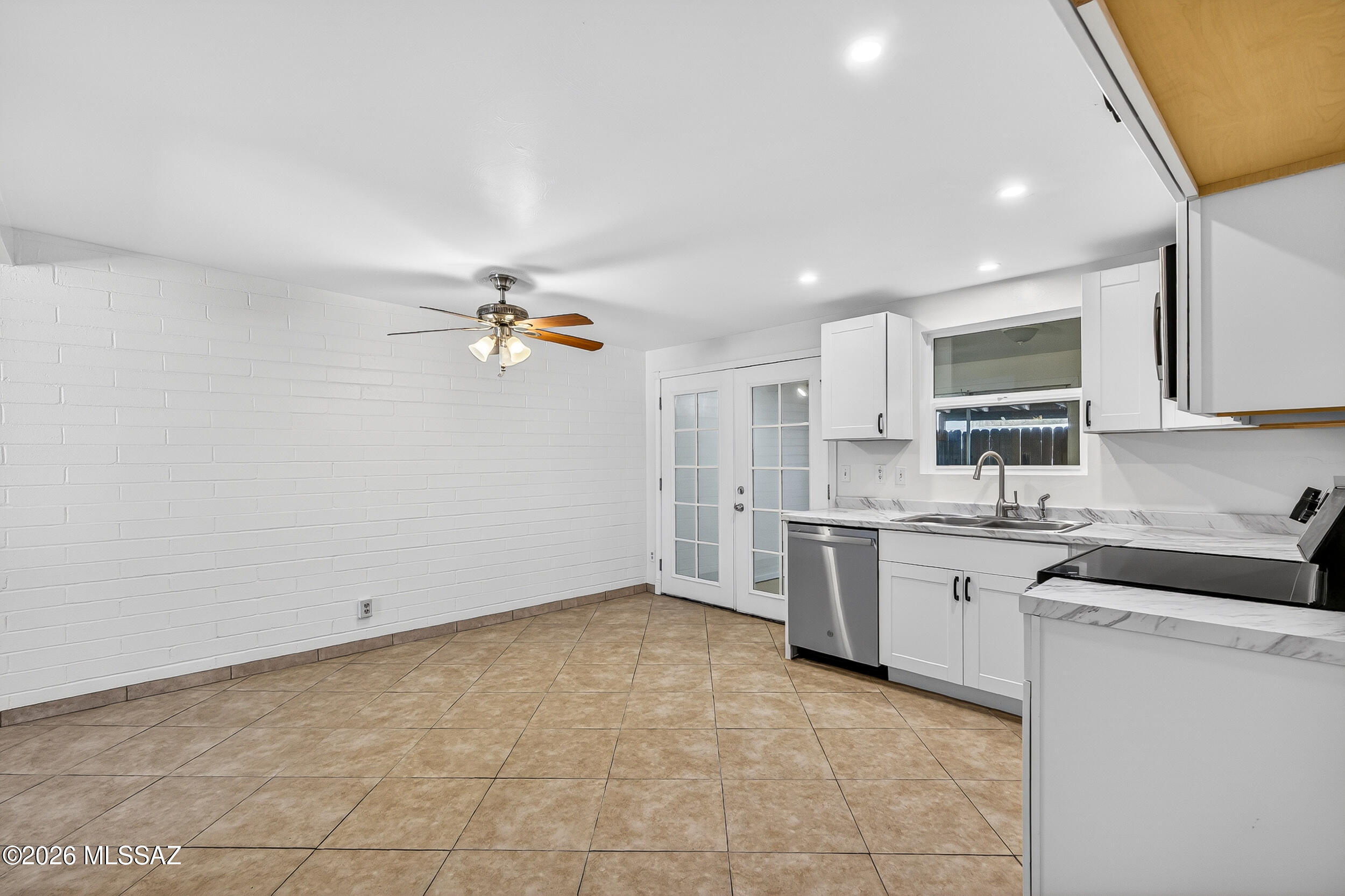 Palm Grove Clusters Resub (16-185) - Residential