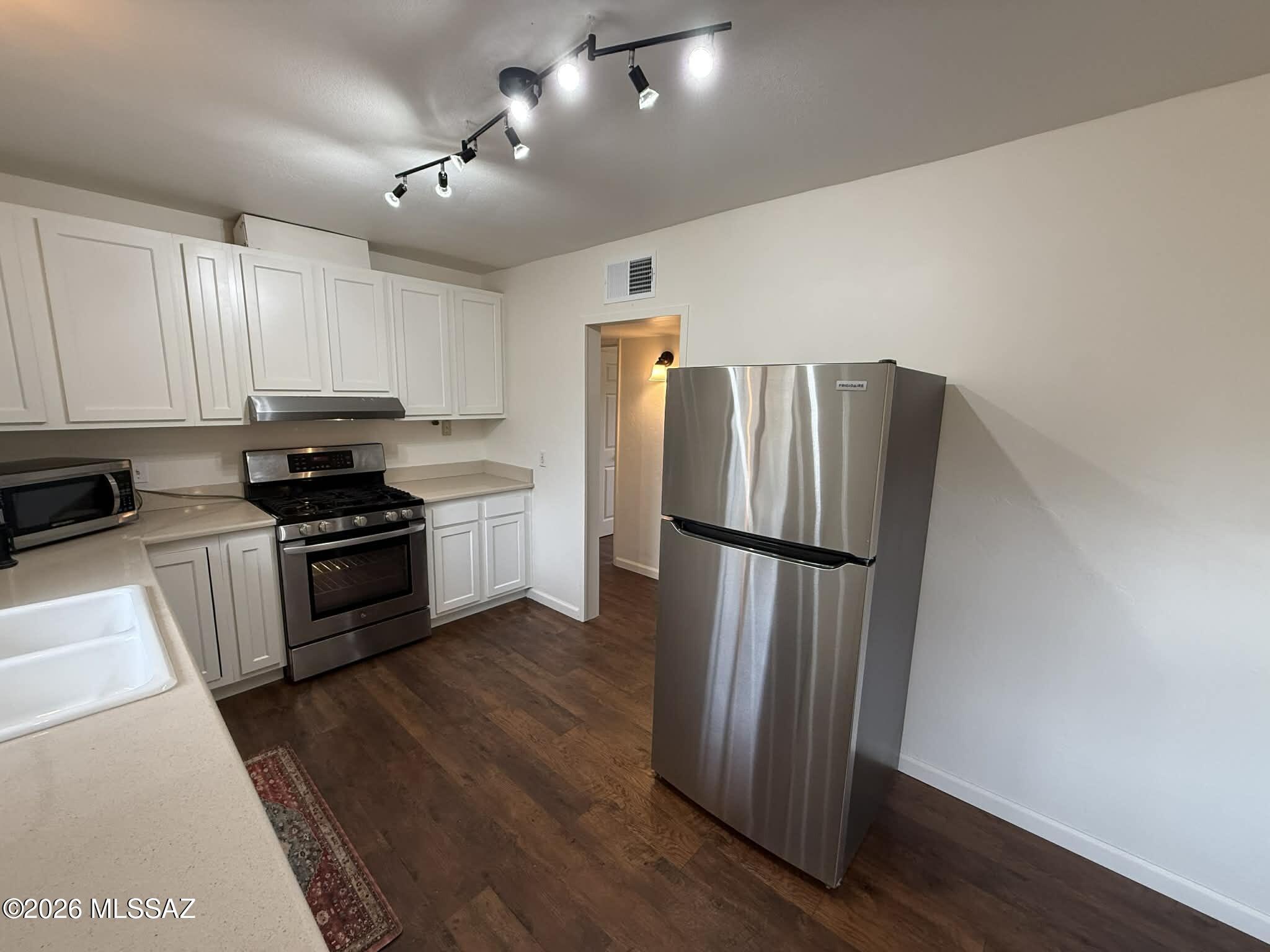 C.O.T. Resub - Residential Lease