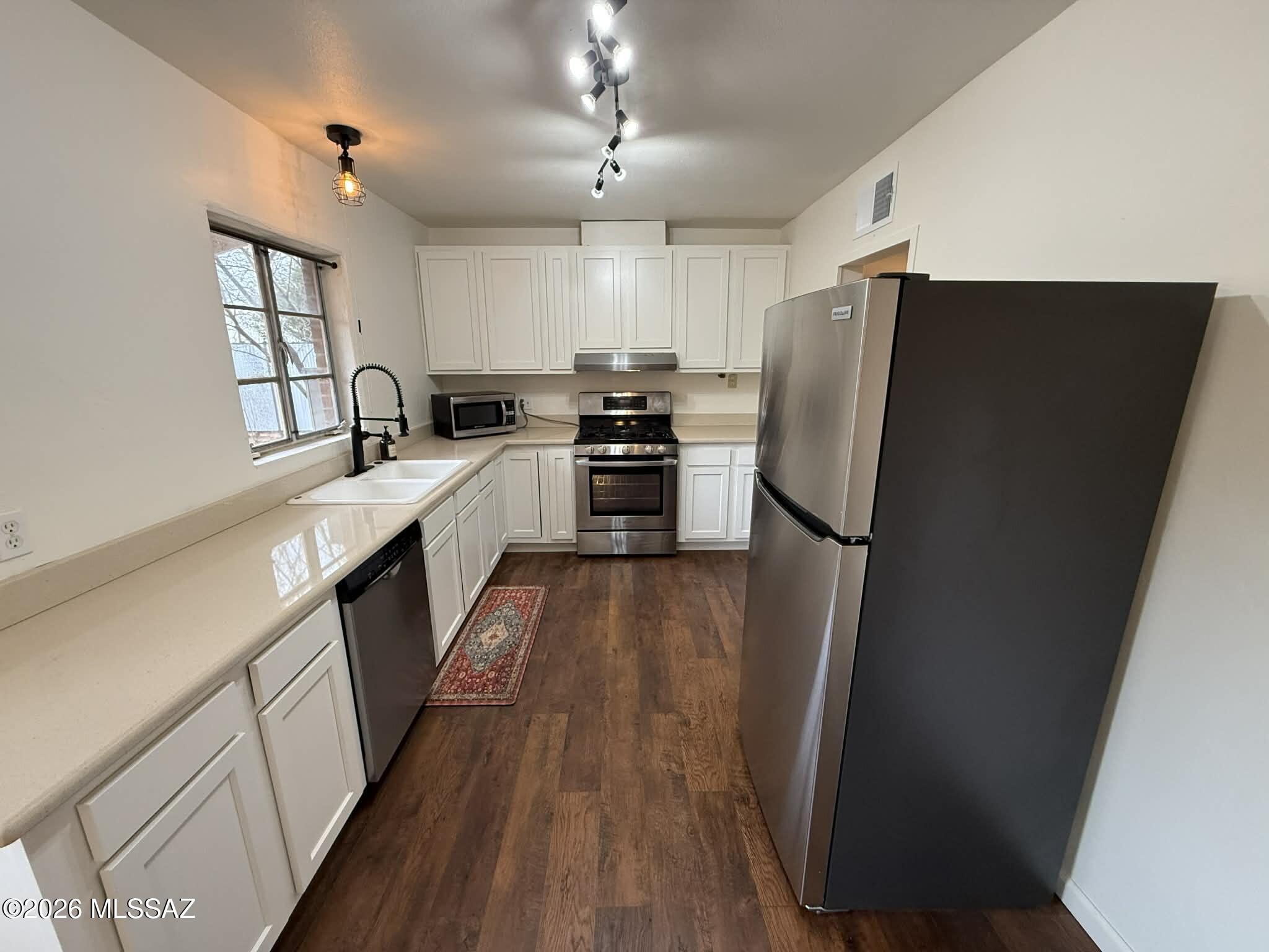 C.O.T. Resub - Residential Lease