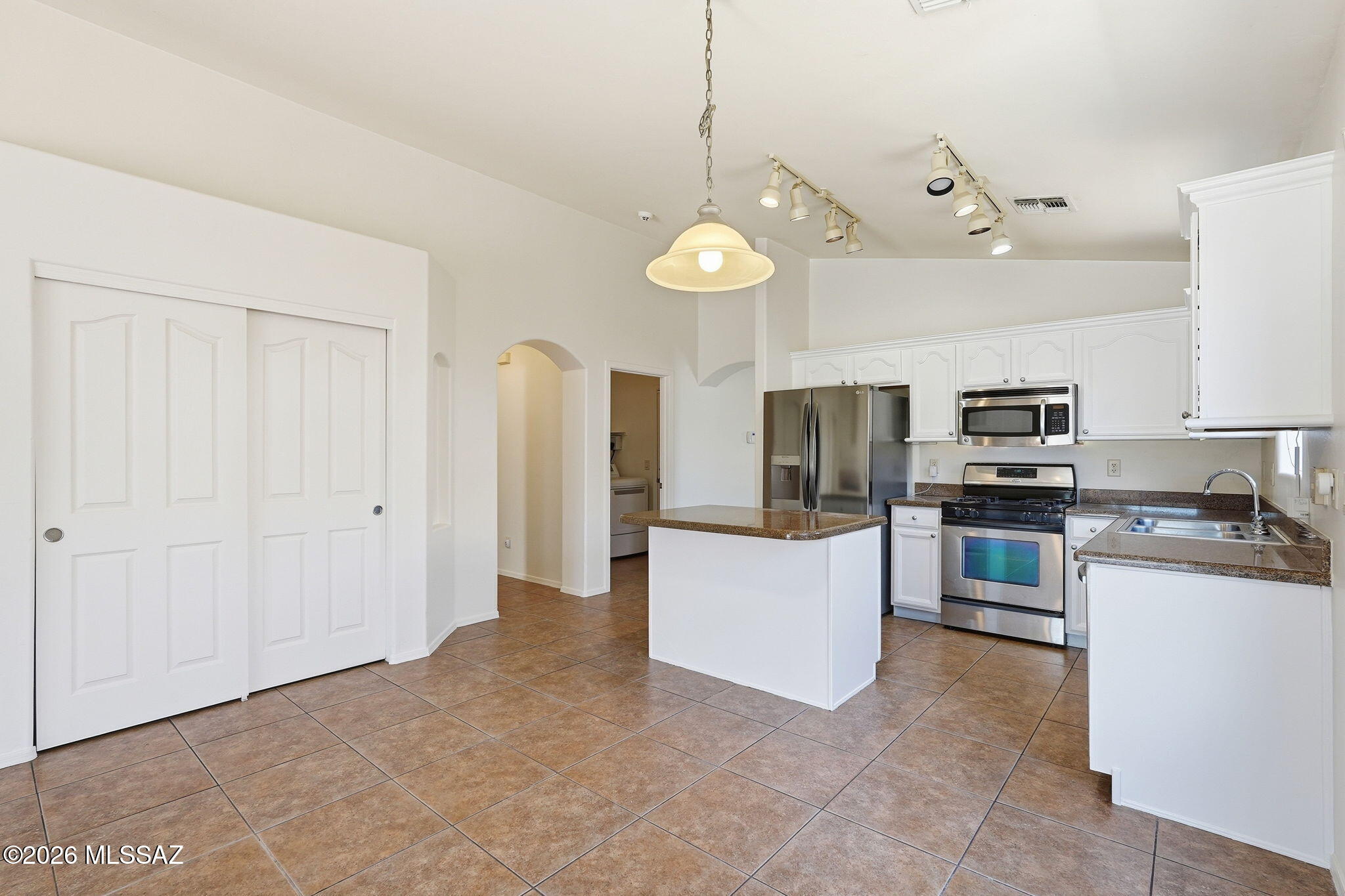 Rancho Del Lago (608-1030) - Residential