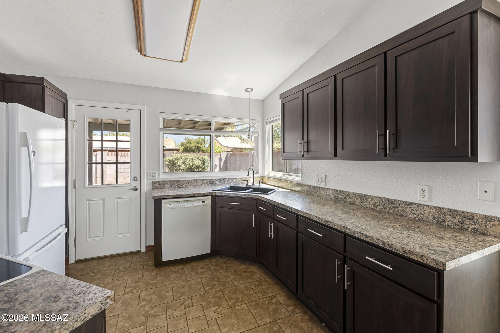 Meadowbrook (115-207) - Residential